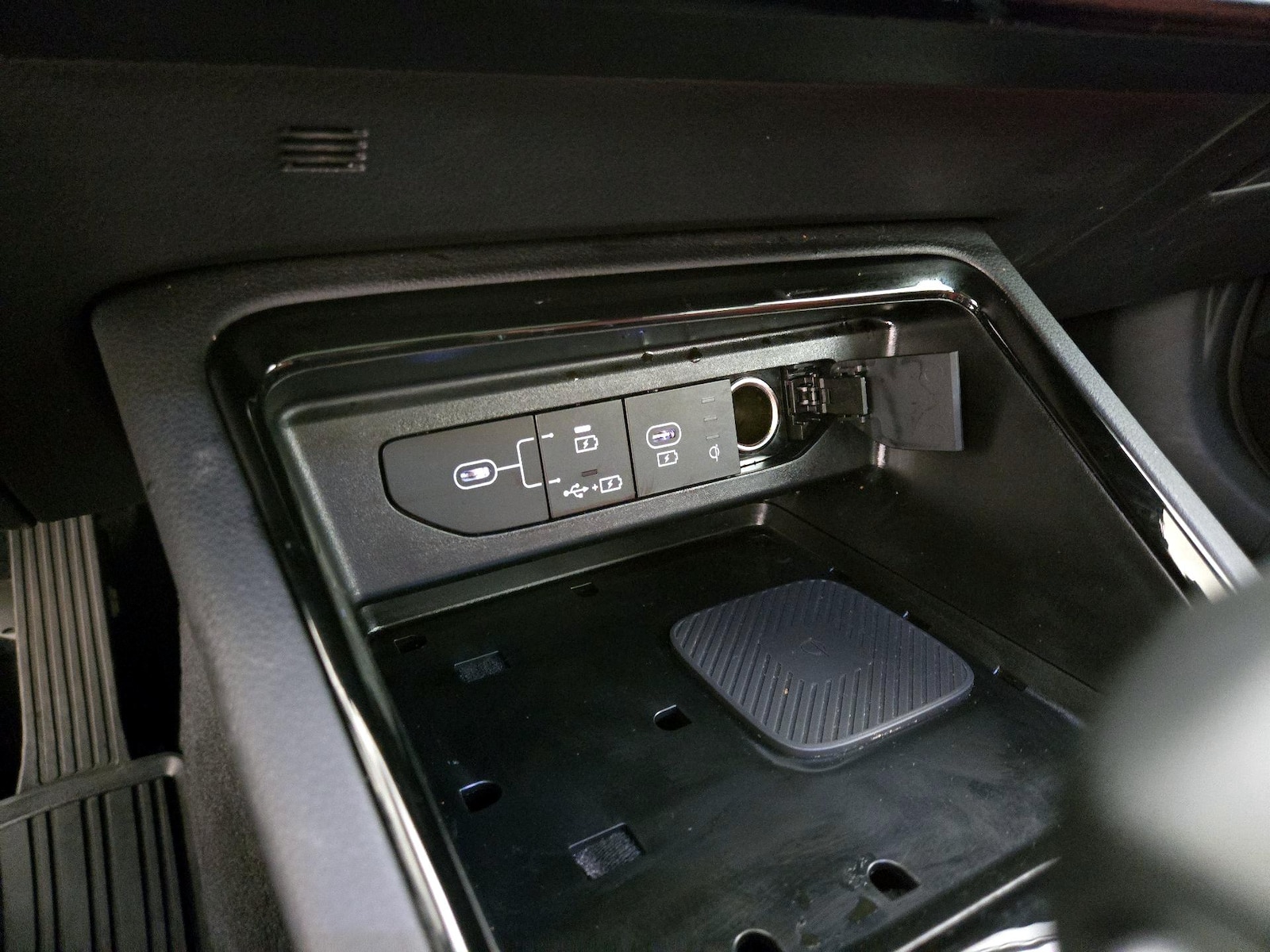 2025 Kia K5 GT-Line - Photo 20