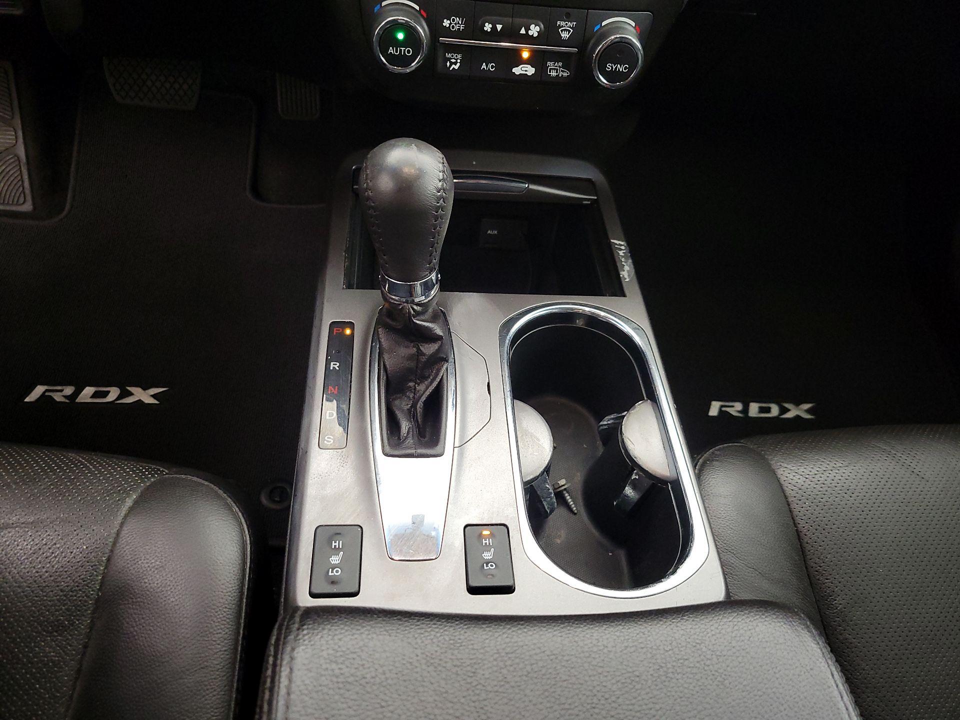 Thumbnail: 2015 Acura RDX - 18