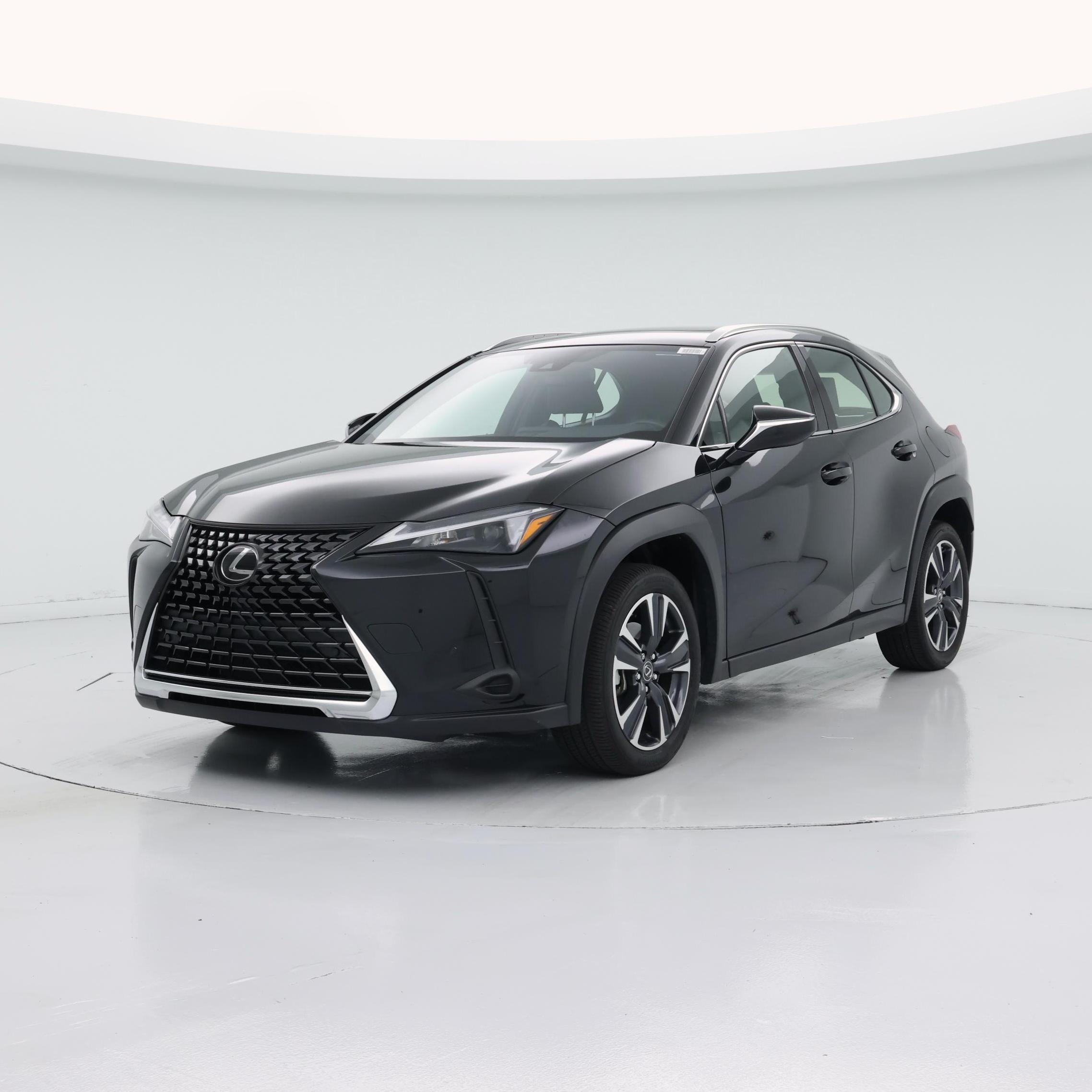 Thumbnail: 2024 Lexus UX - 4