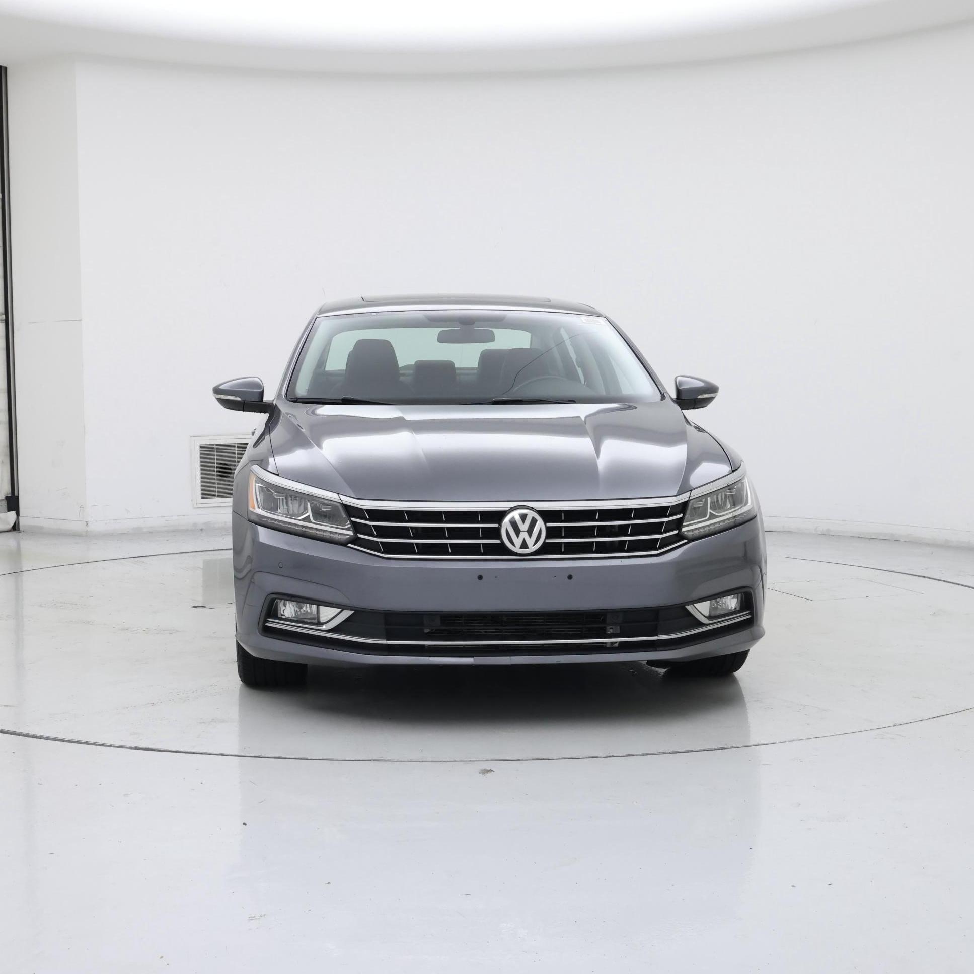 Thumbnail: 2017 Volkswagen Passat - 5