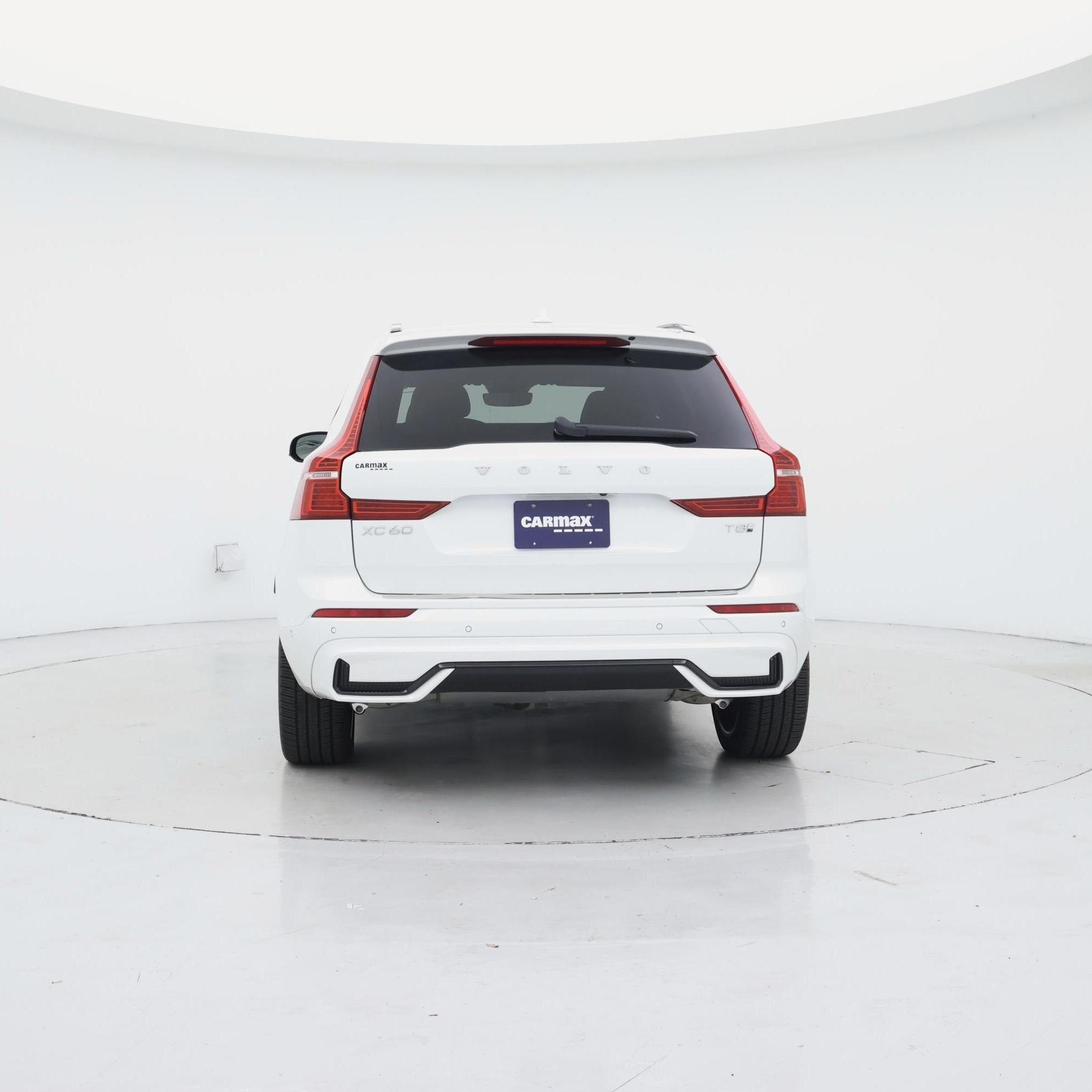 Thumbnail: 2025 Volvo XC60 - 6