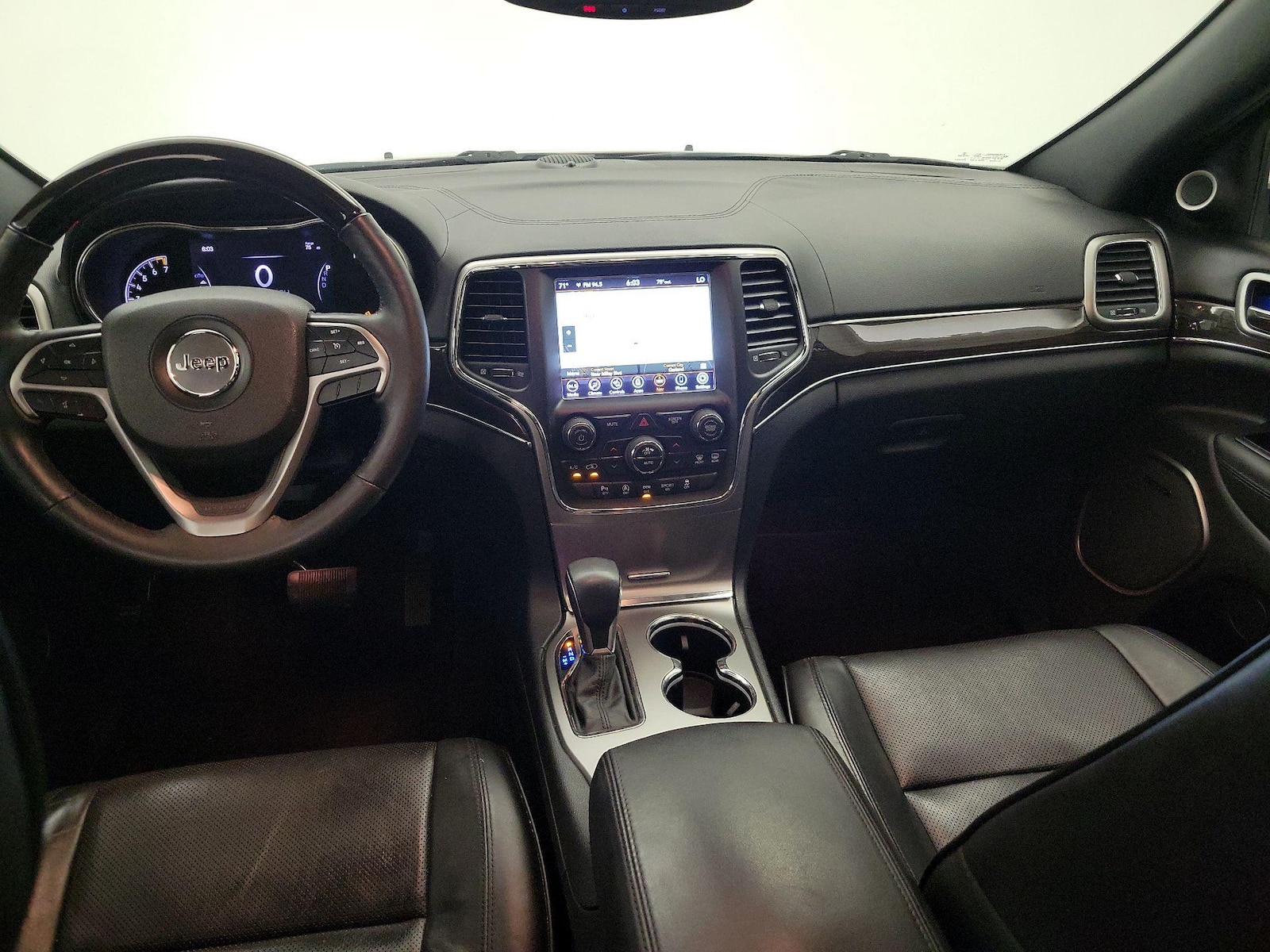 2018 Jeep Grand Cherokee Overland - Photo 10