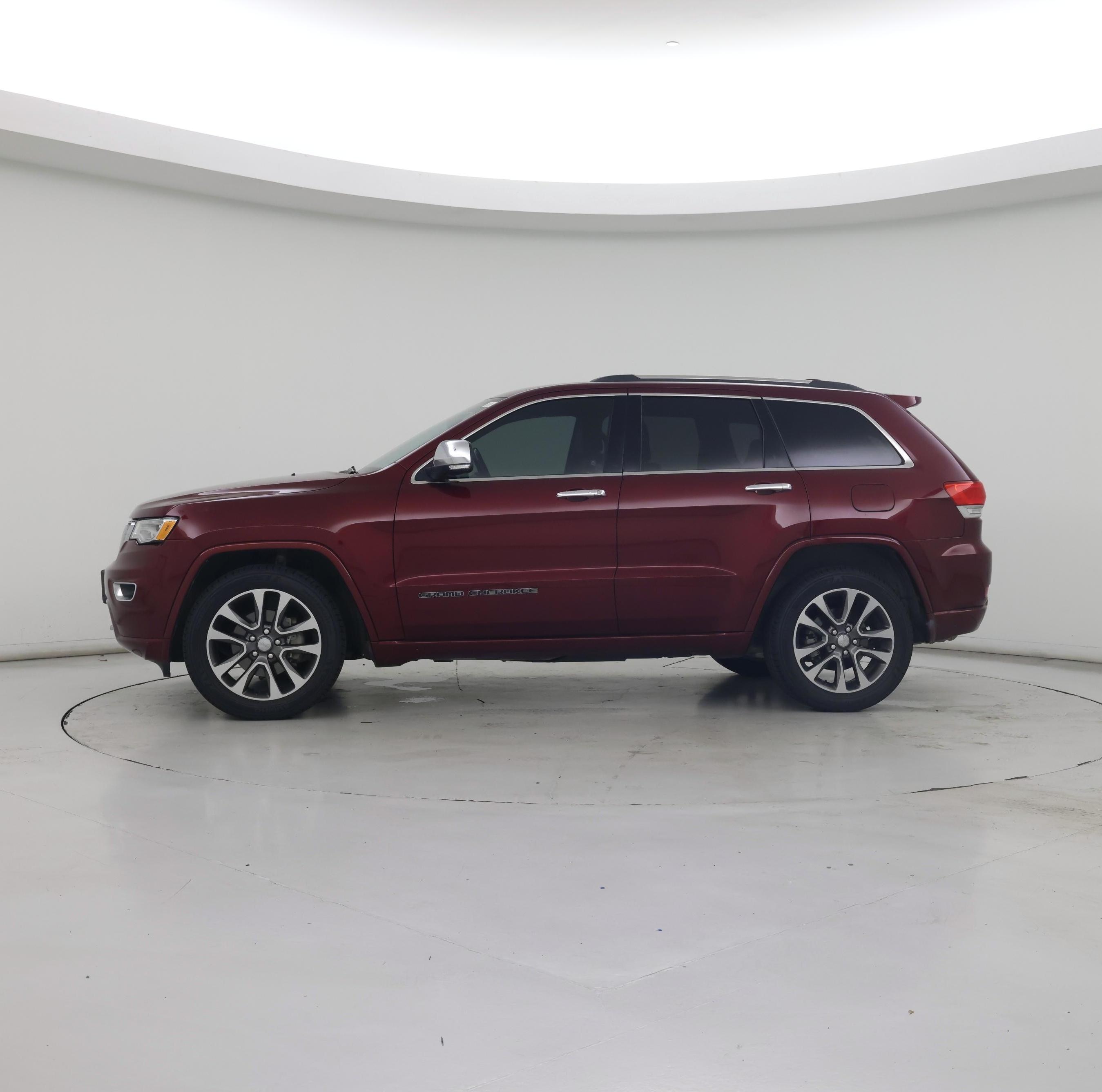 Thumbnail: 2018 Jeep Grand Cherokee - 3