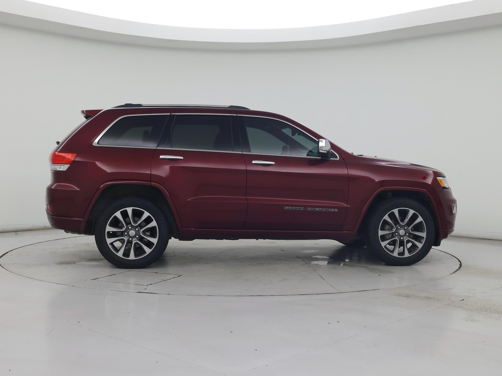 2018 Jeep Grand Cherokee Overland - Photo 8