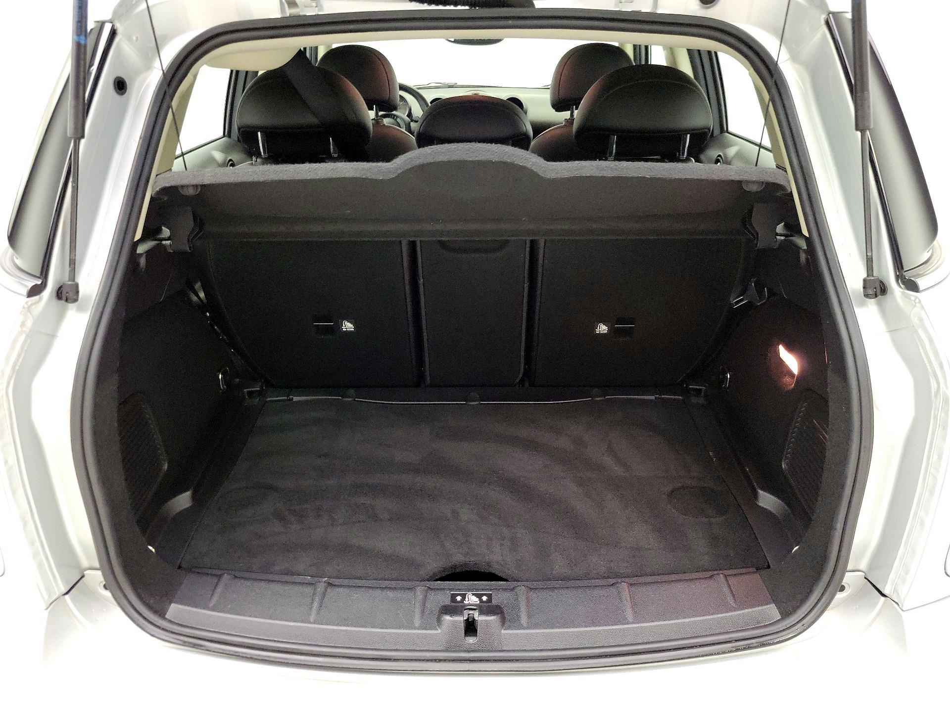 Thumbnail: 2015 MINI Cooper Countryman - 18