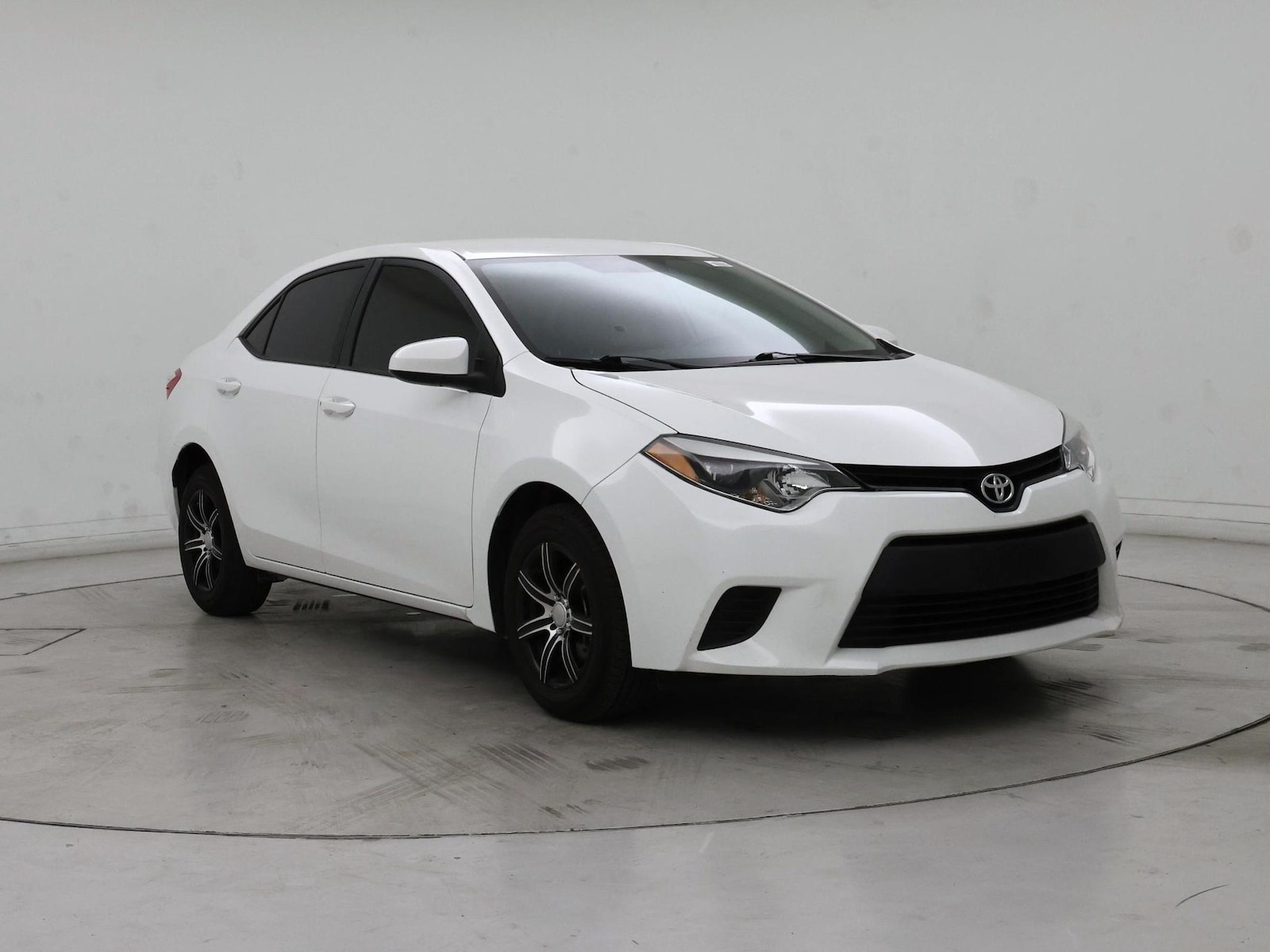 2016 Toyota Corolla L - Photo 2