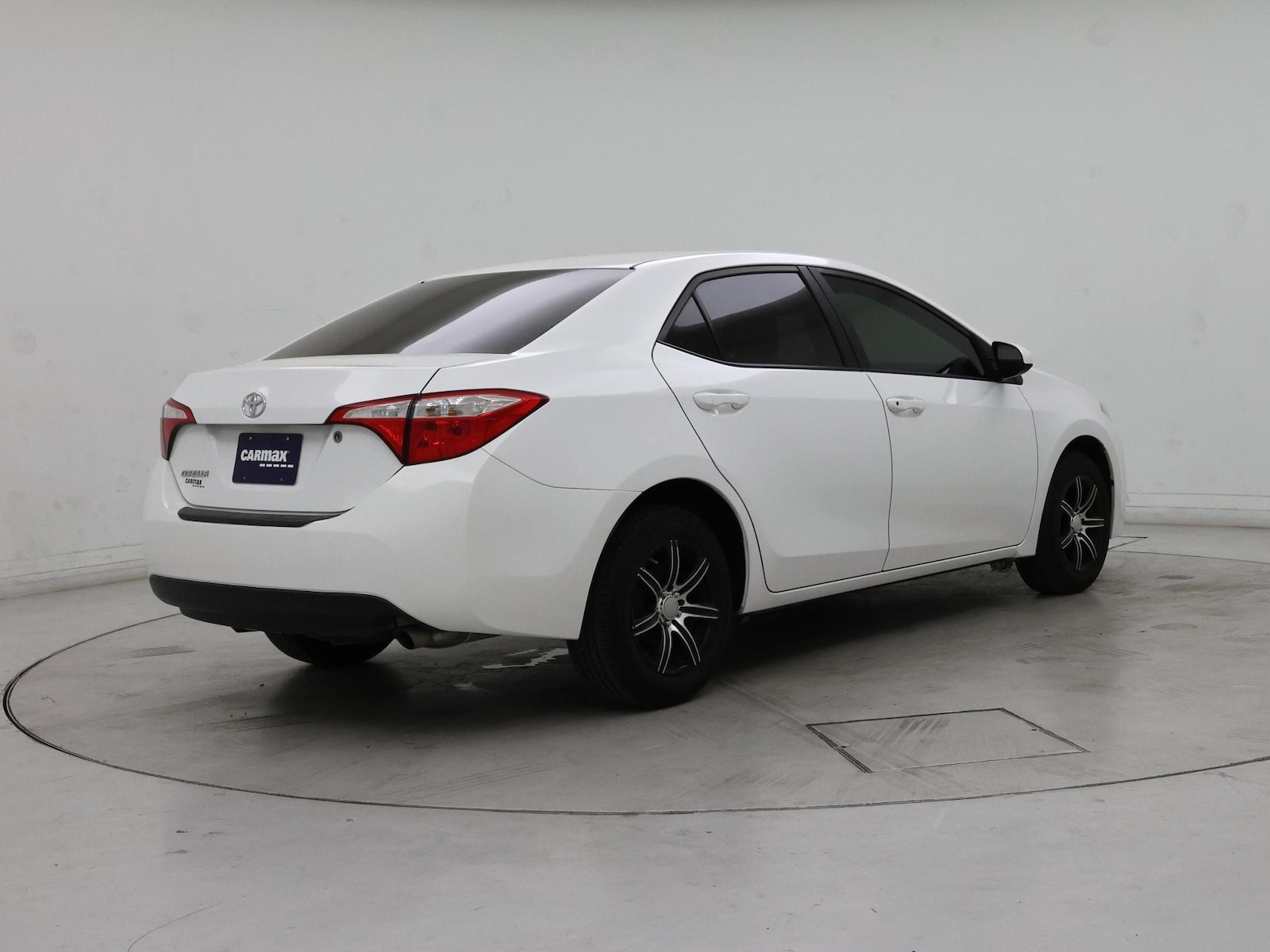 2016 Toyota Corolla L - Photo 9