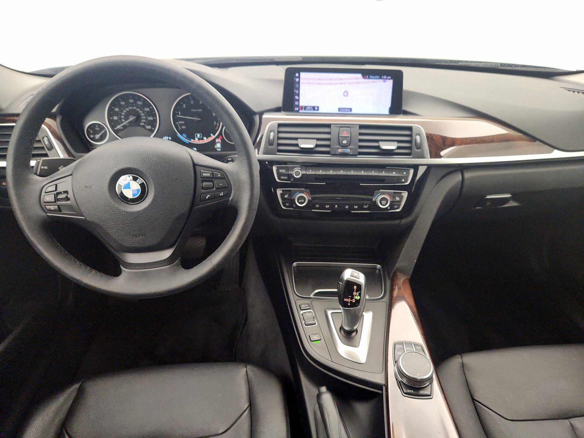 Thumbnail: 2018 BMW 3 Series - 9