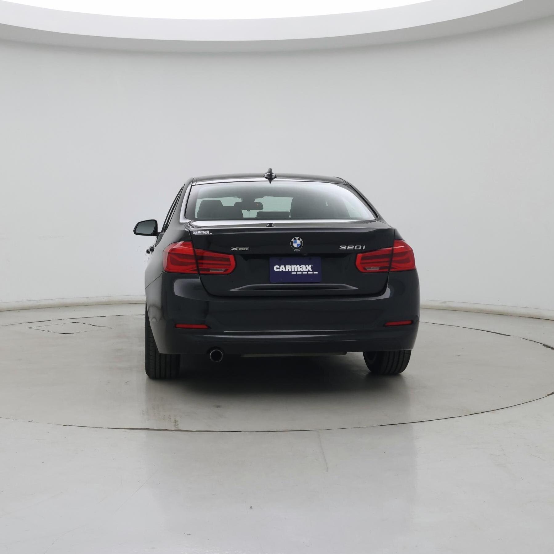 Thumbnail: 2018 BMW 3 Series - 6