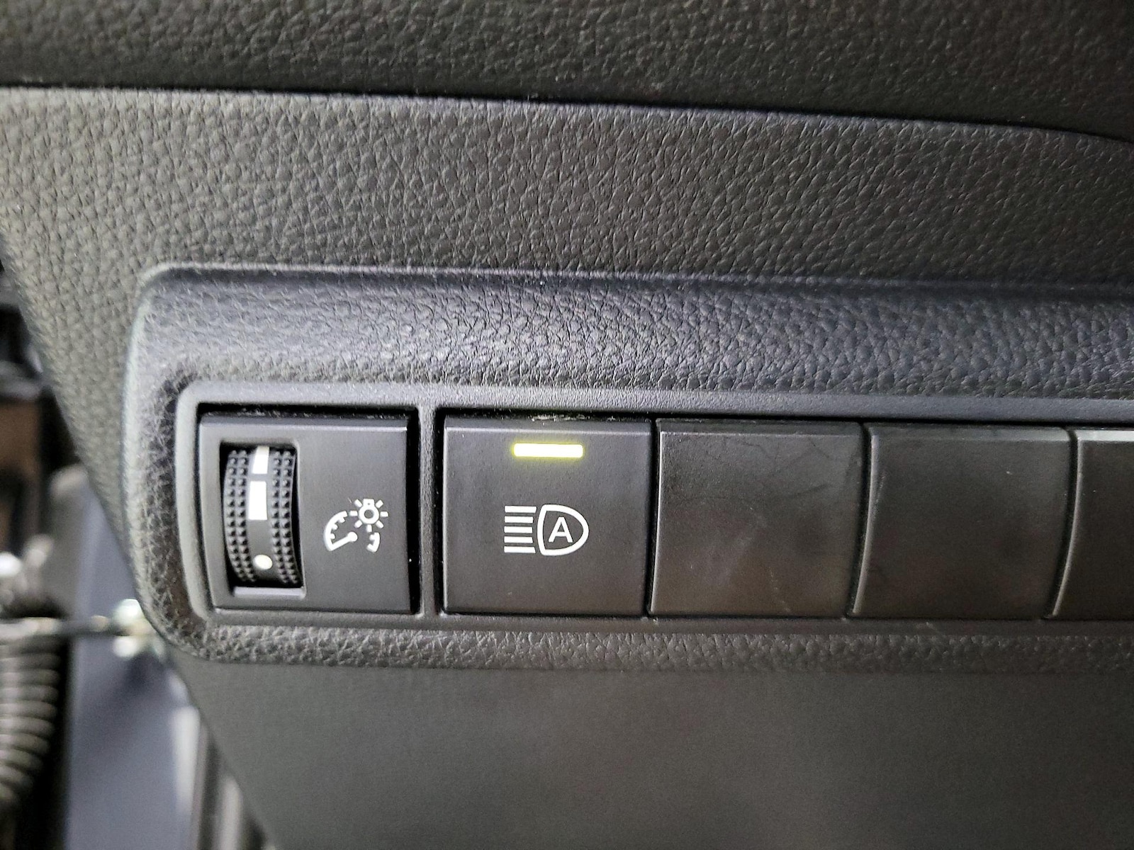 2023 Toyota Corolla LE - Photo 14
