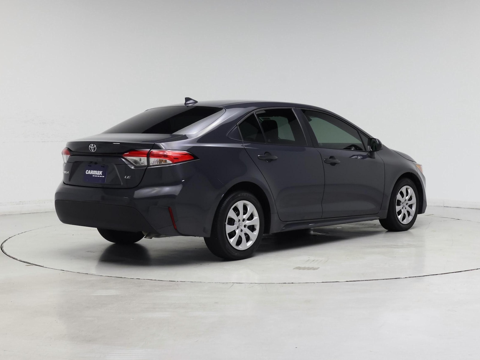 2023 Toyota Corolla LE - Photo 9