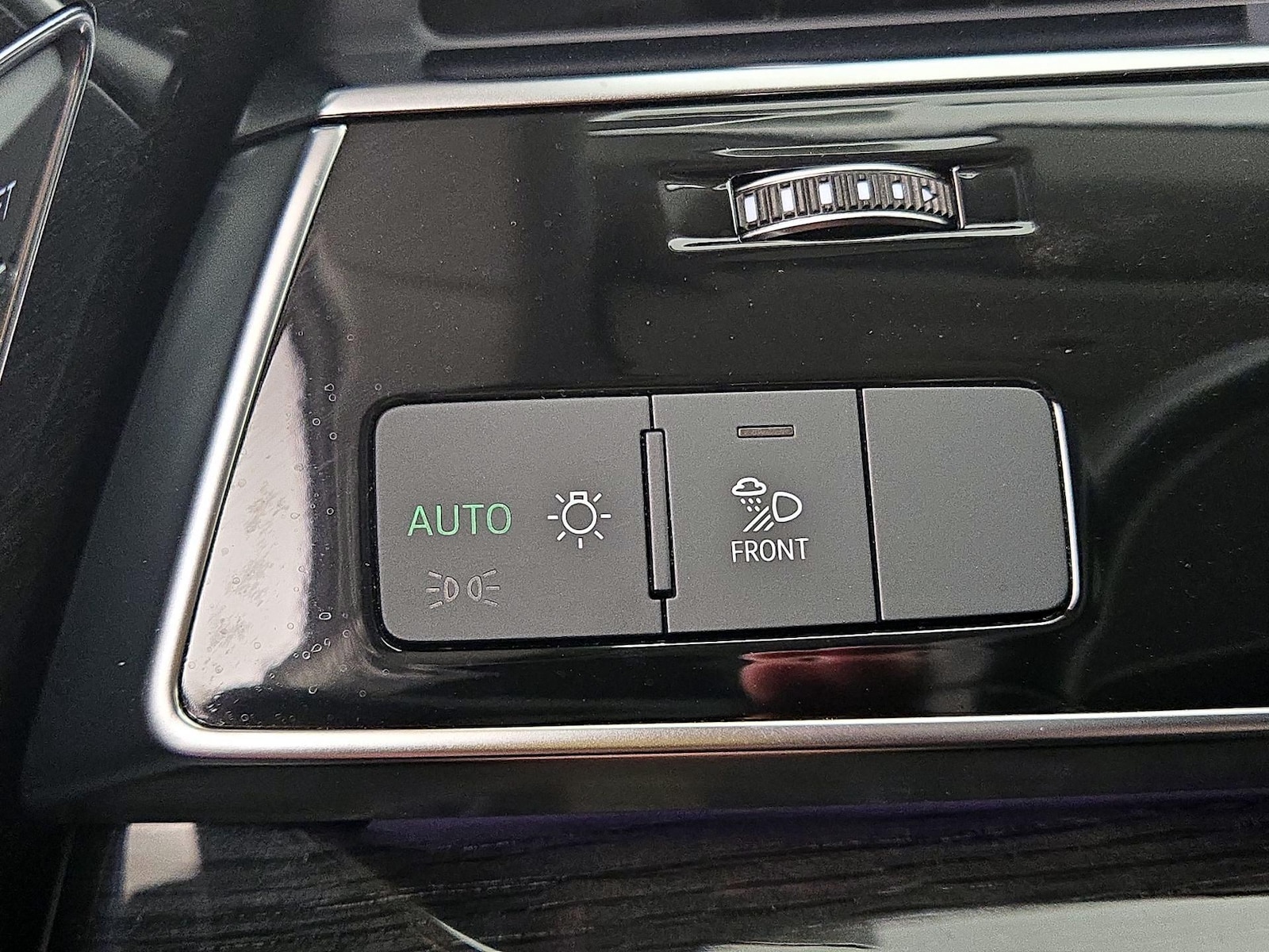 2019 Audi Q8 Premium Plus - Photo 14