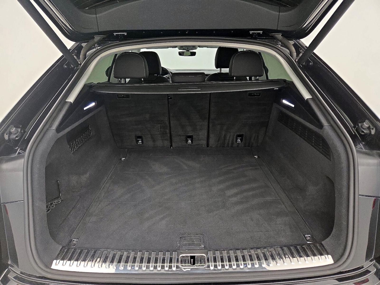 2019 Audi Q8 Premium Plus - Photo 22
