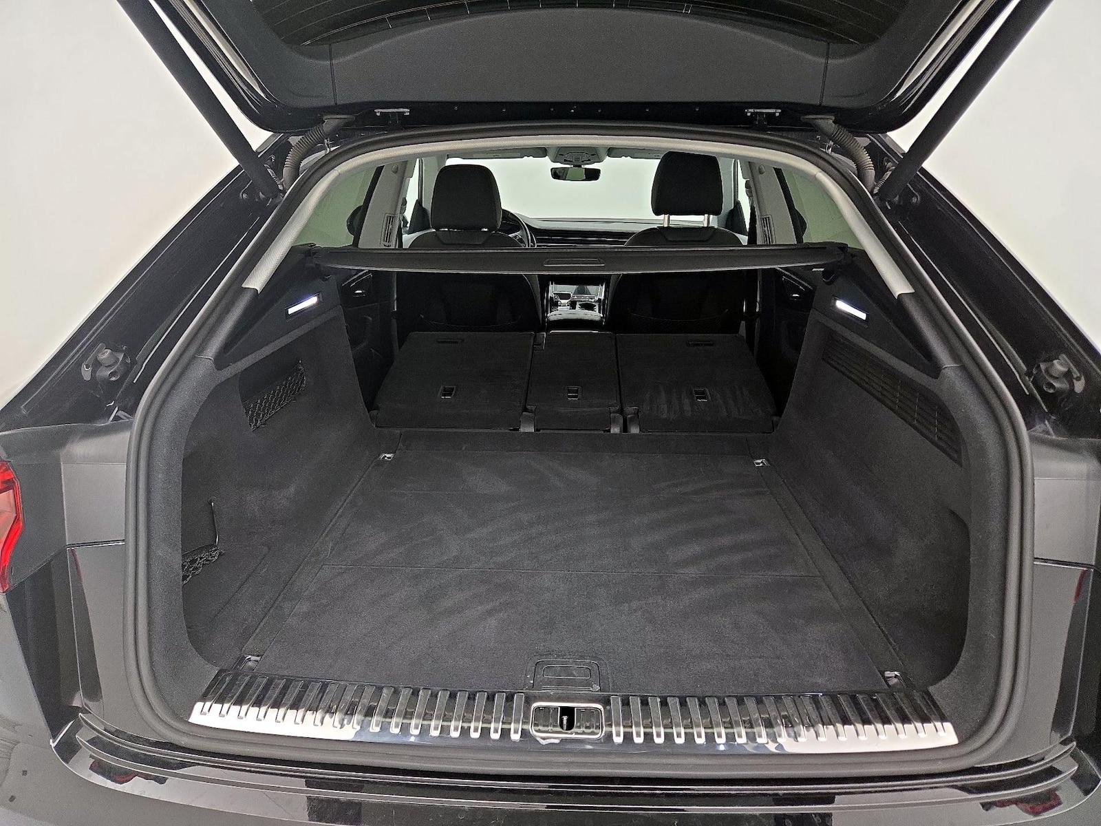 2019 Audi Q8 Premium Plus - Photo 23