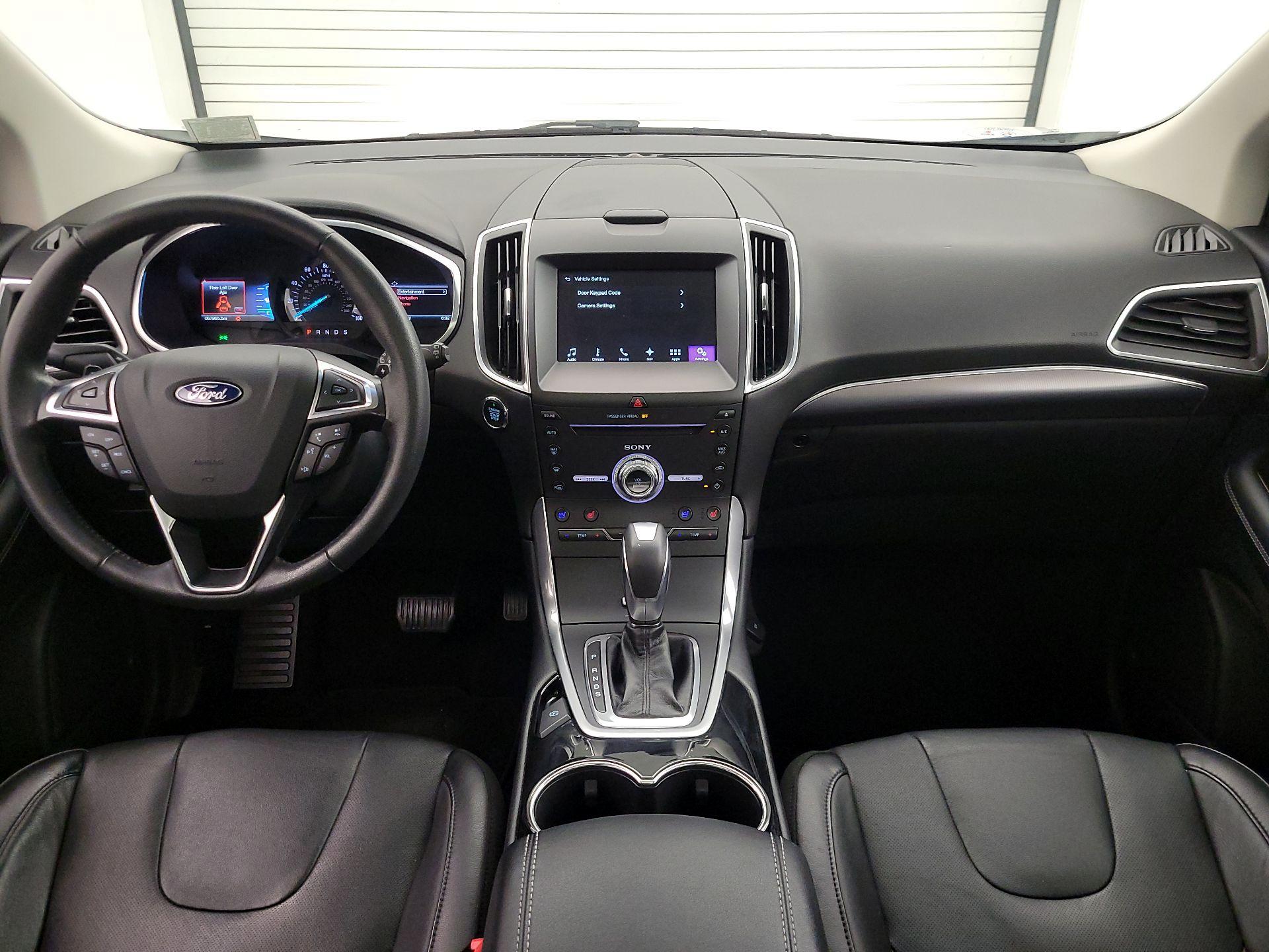Thumbnail: 2017 Ford Edge - 9