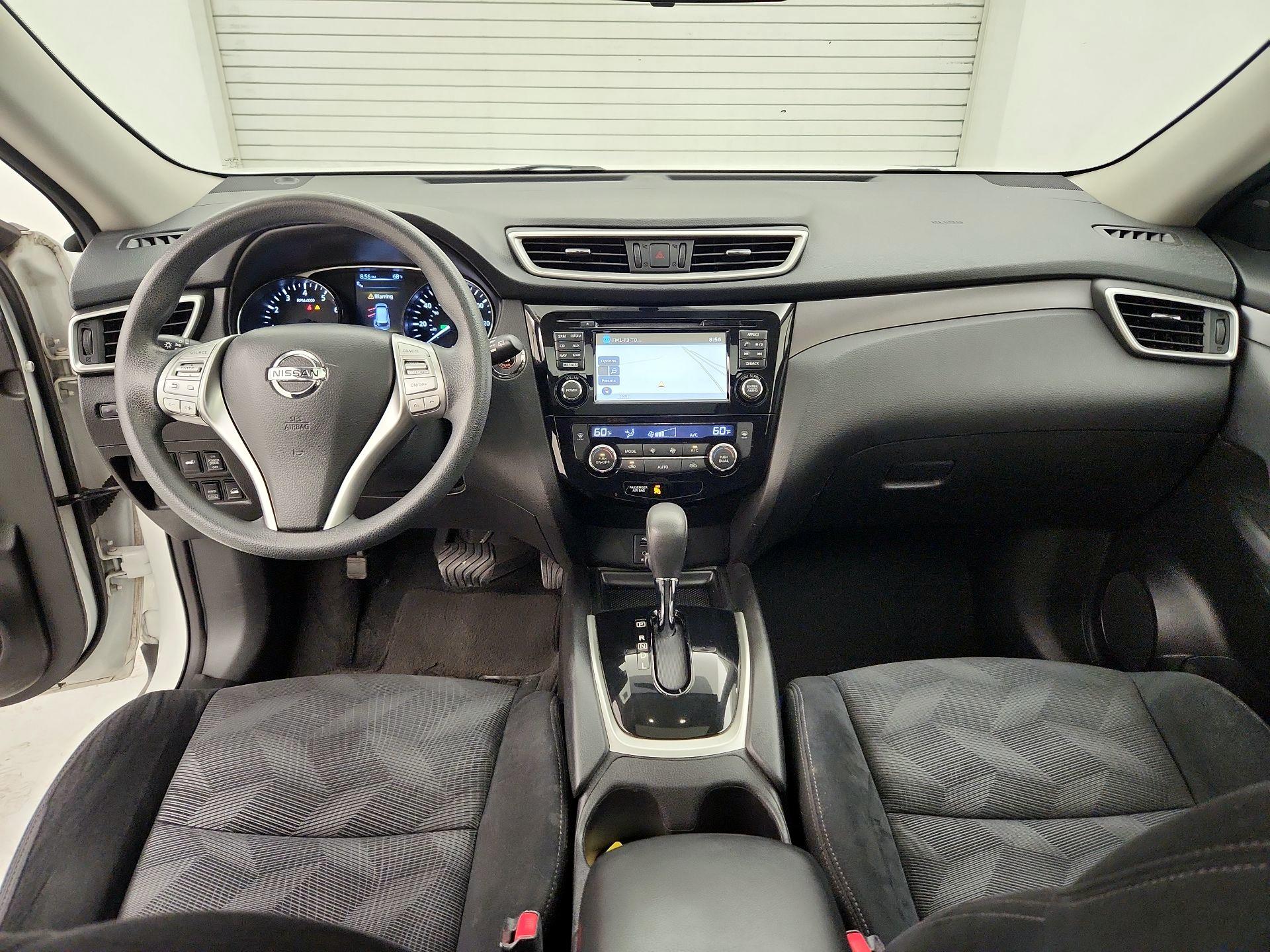 Thumbnail: 2015 Nissan Rogue - 9