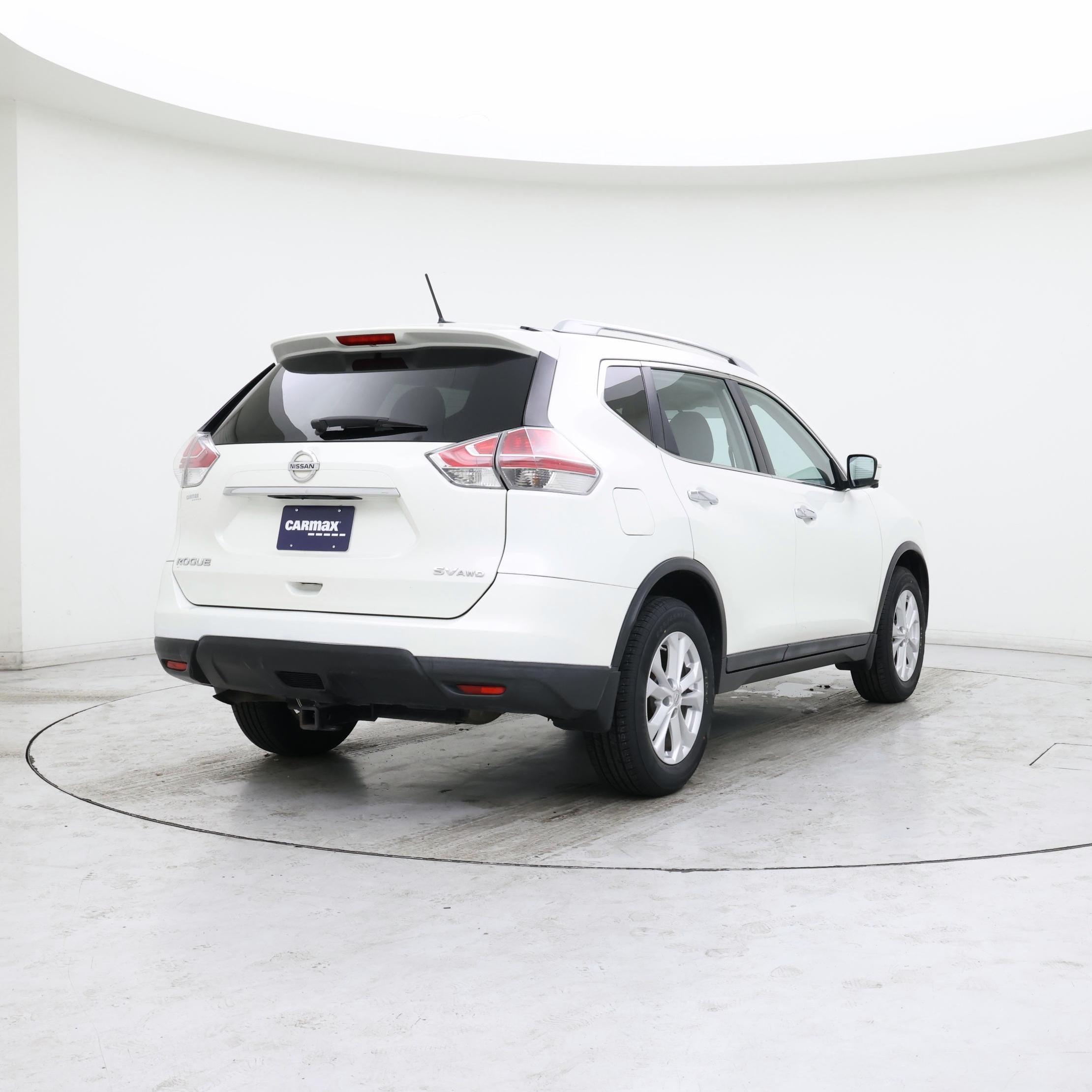 Thumbnail: 2015 Nissan Rogue - 8