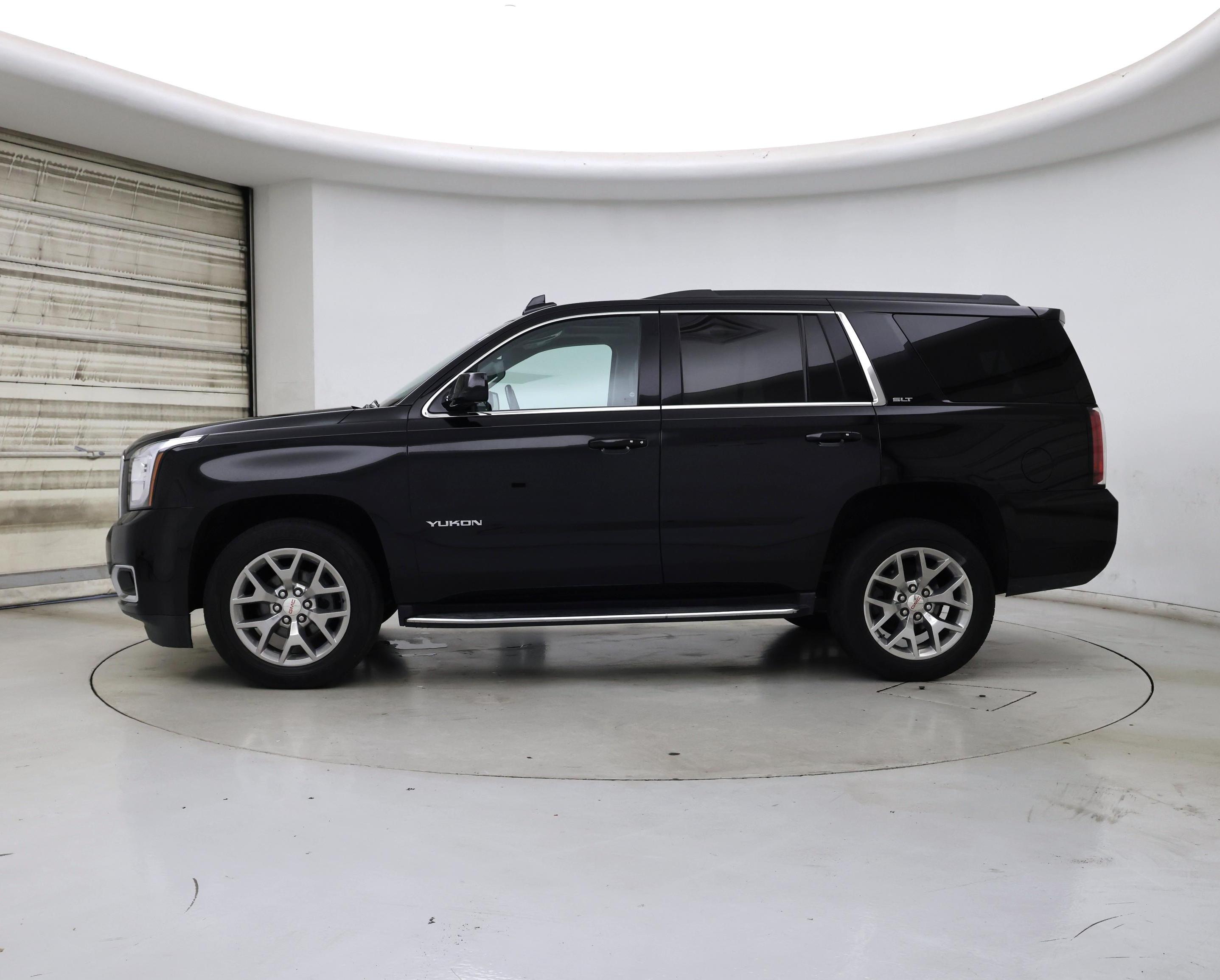 Thumbnail: 2019 GMC Yukon - 3