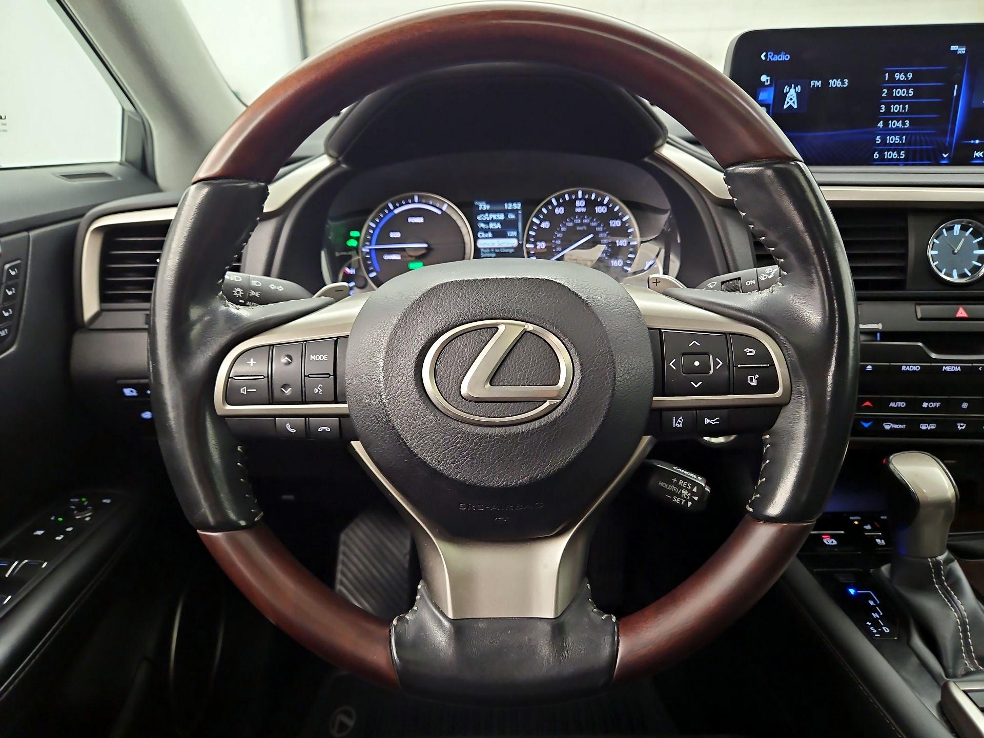 Thumbnail: 2020 Lexus RX - 10