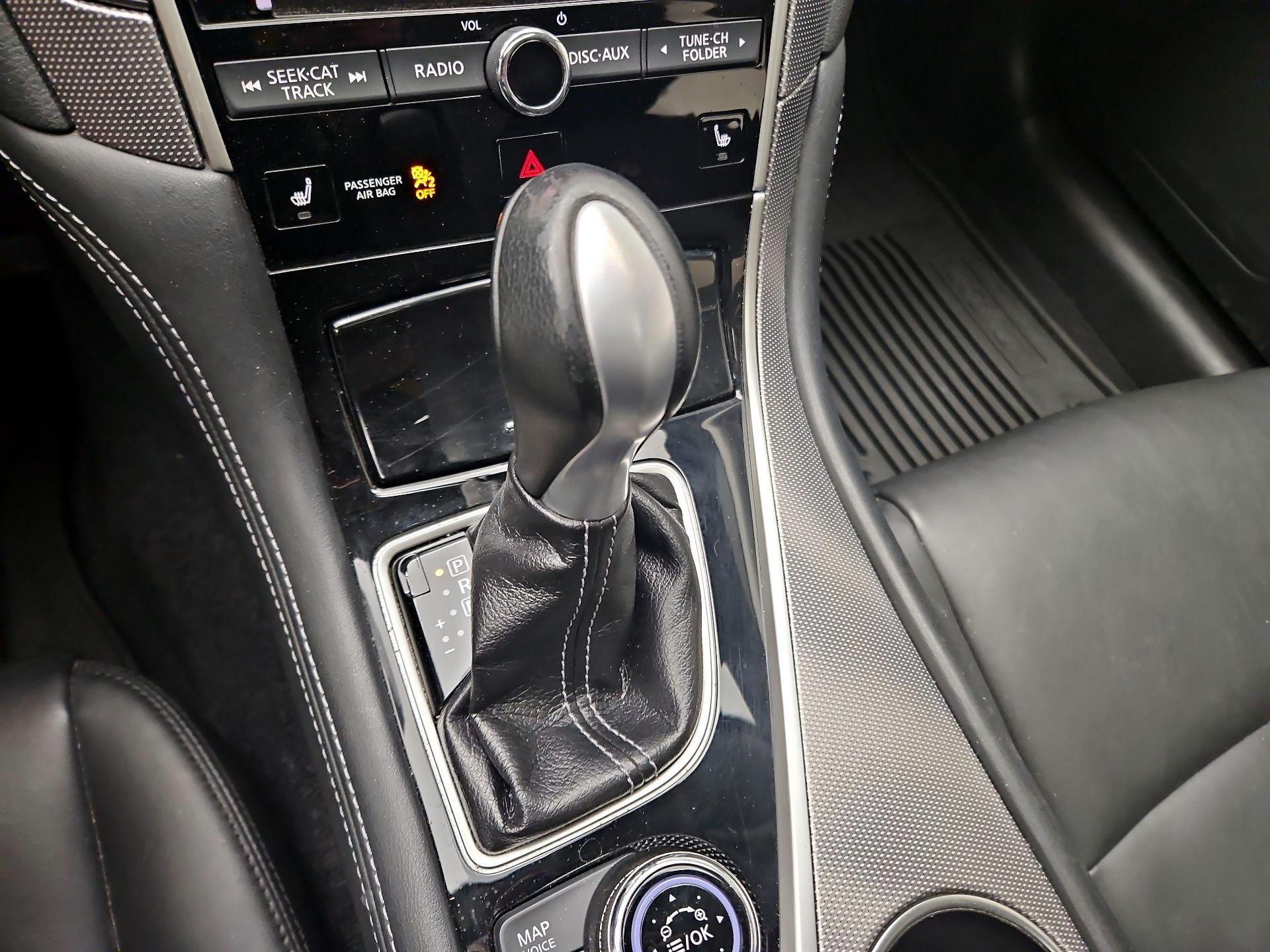 Thumbnail: 2014 INFINITI Q50 - 18