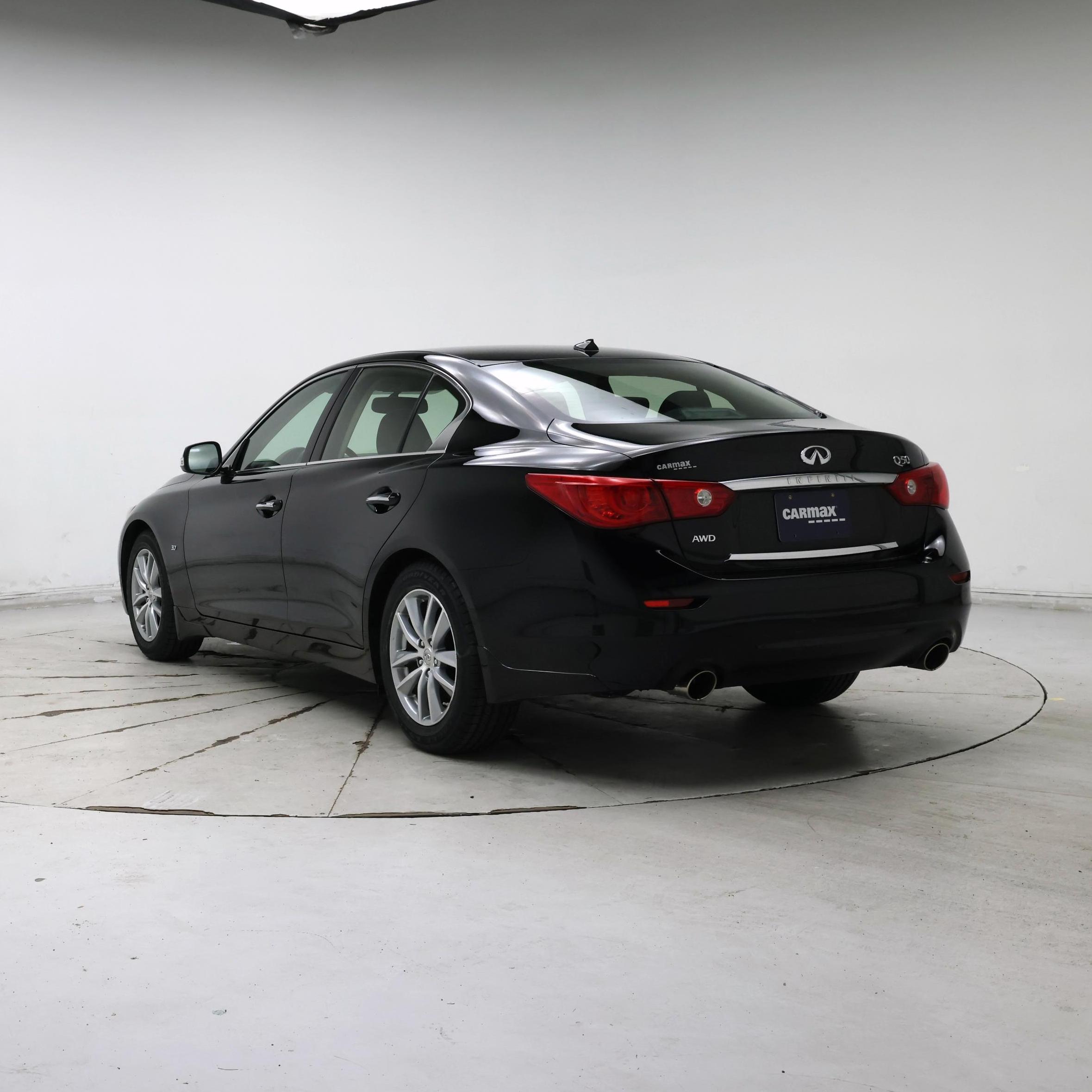 Thumbnail: 2014 INFINITI Q50 - 2