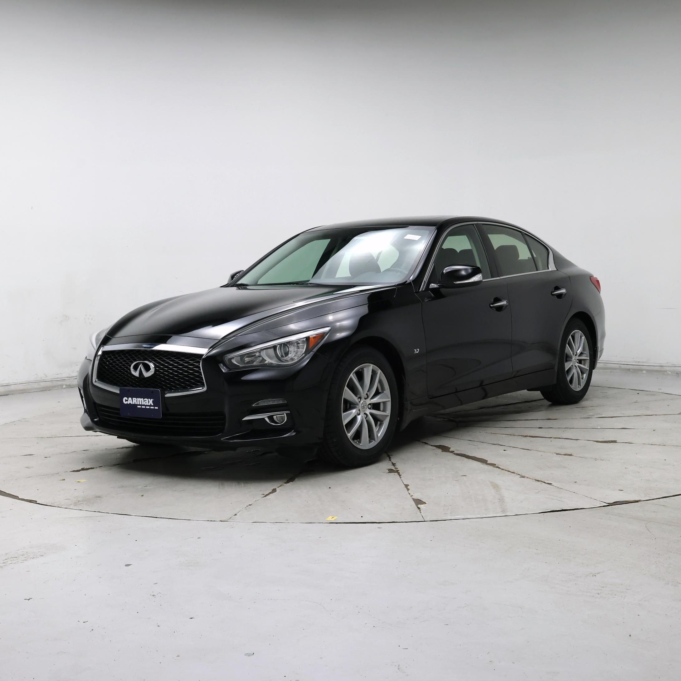 Thumbnail: 2014 INFINITI Q50 - 4