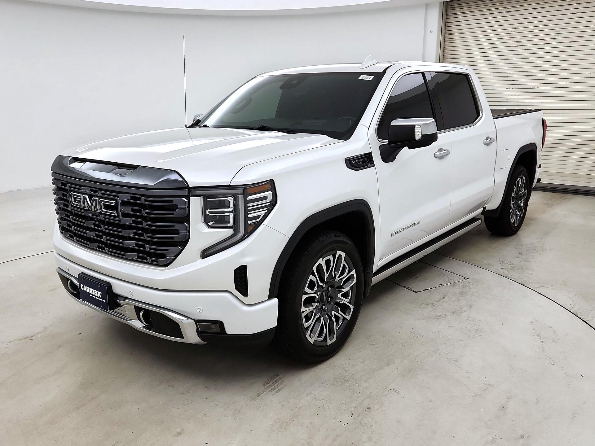 Thumbnail: 2023 GMC Sierra 1500 - 3