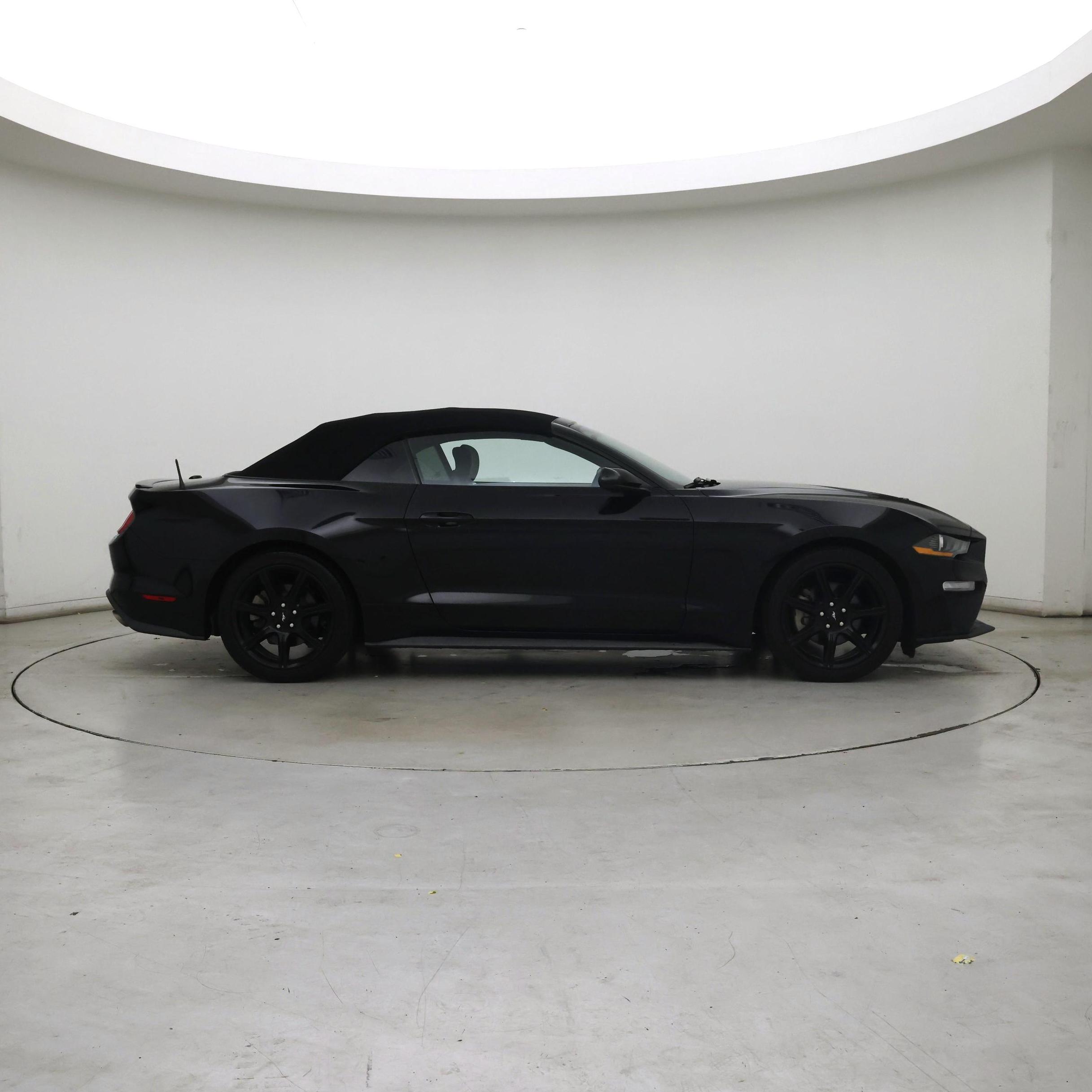 Thumbnail: 2019 Ford Mustang - 7