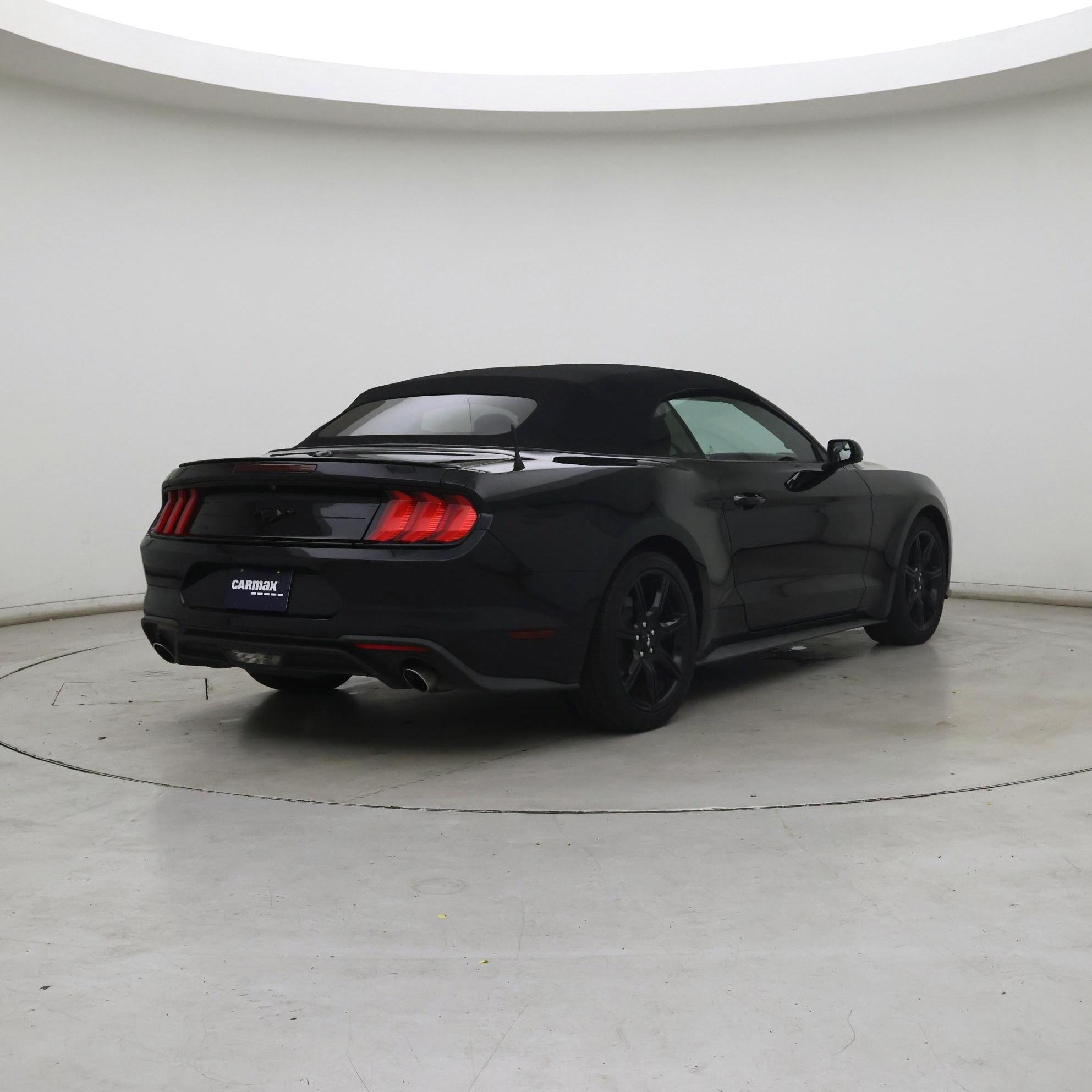 Thumbnail: 2019 Ford Mustang - 8