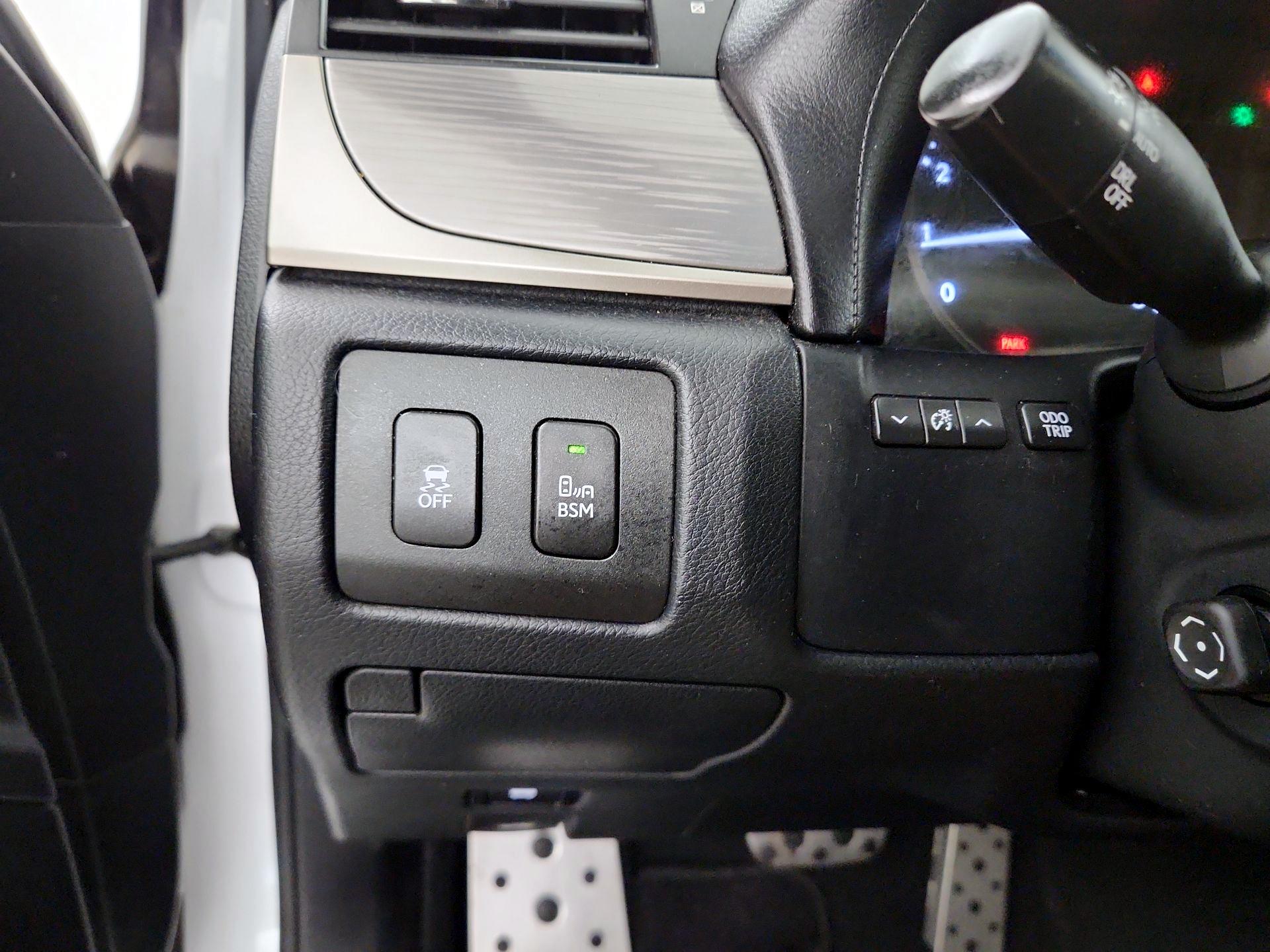 Thumbnail: 2014 Lexus GS - 11