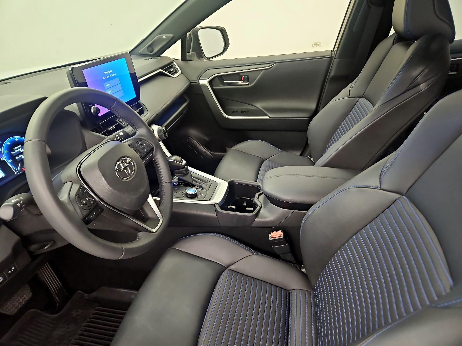 Thumbnail: 2024 Toyota RAV4 - 11