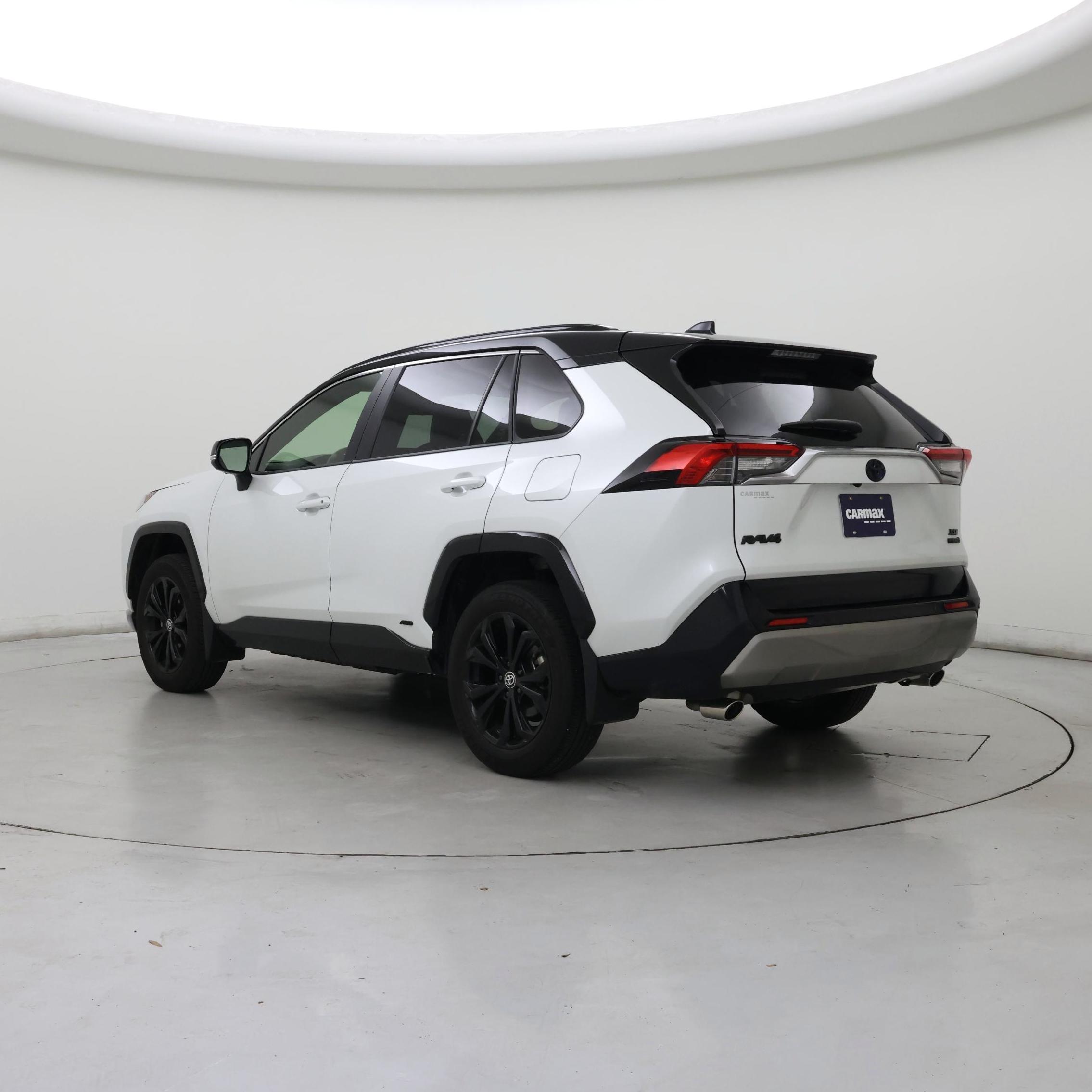 Thumbnail: 2024 Toyota RAV4 - 2
