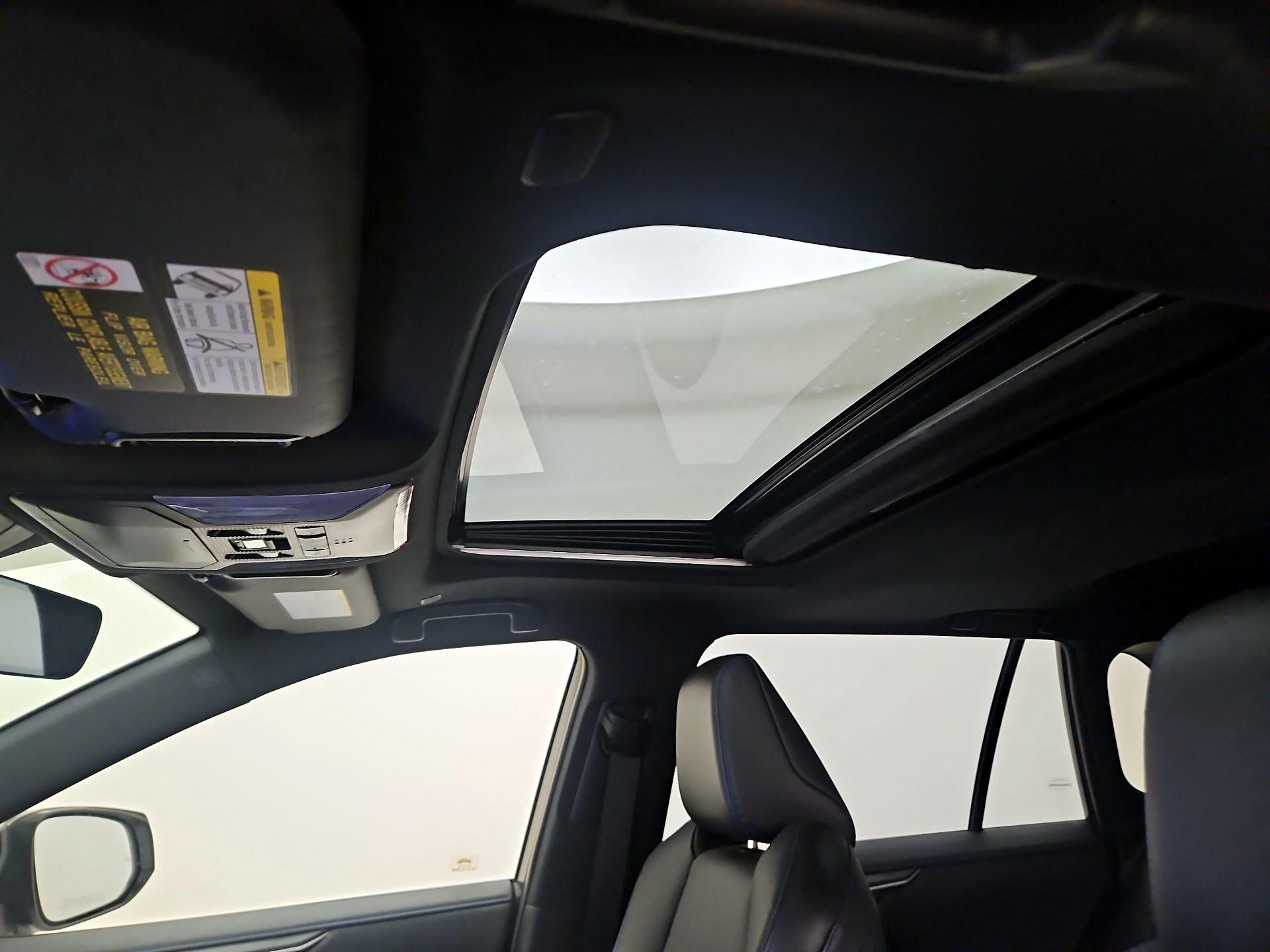 Thumbnail: 2024 Toyota RAV4 - 19