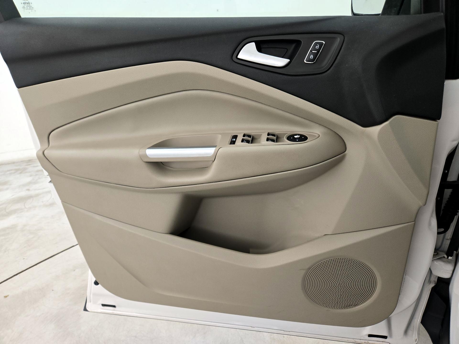 Thumbnail: 2014 Ford Escape - 12