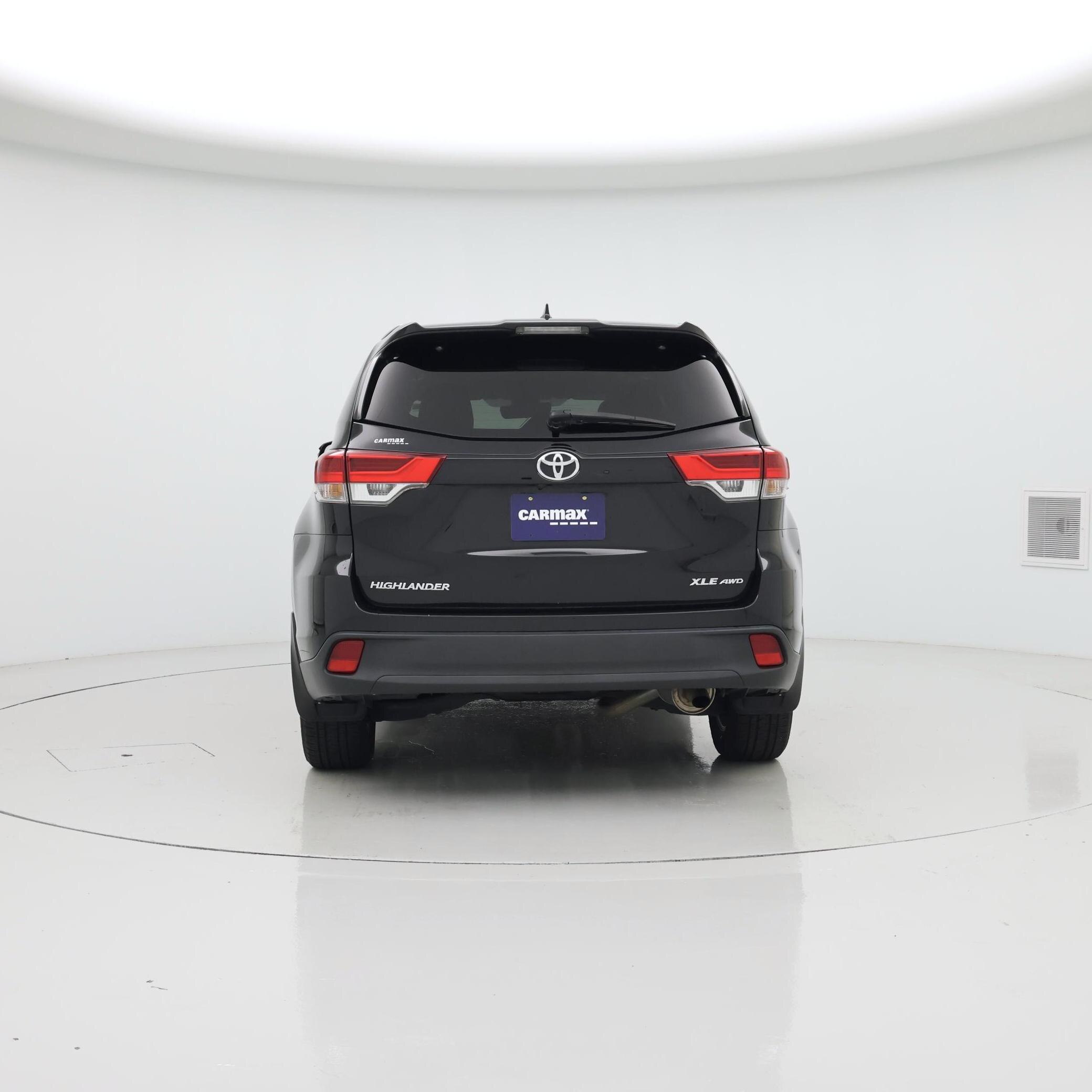 Thumbnail: 2017 Toyota Highlander - 6