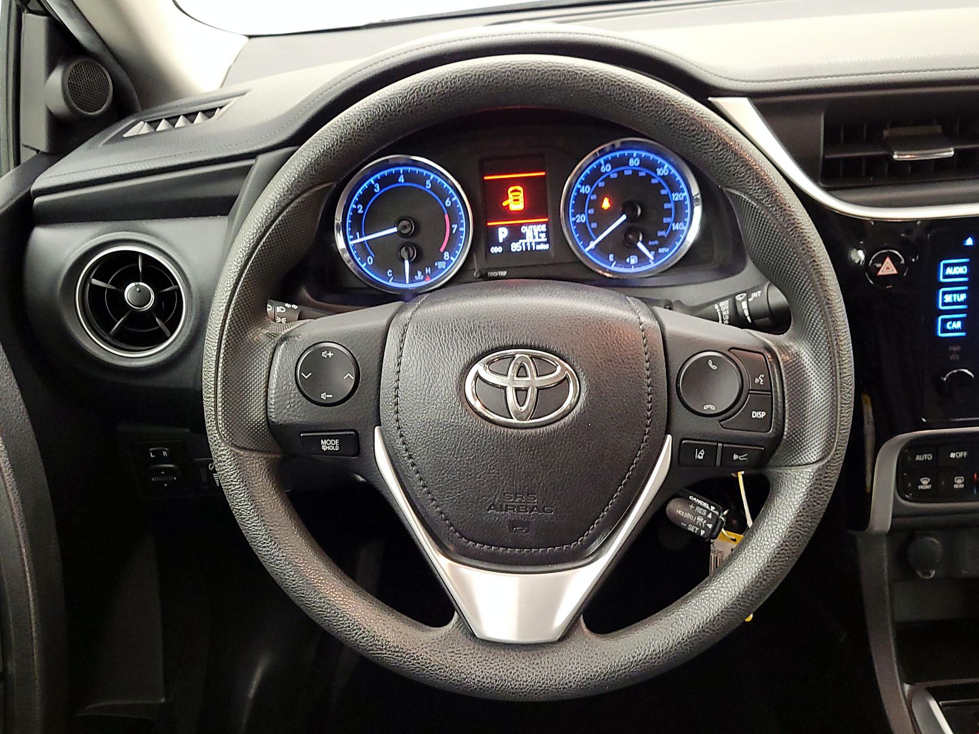 Thumbnail: 2018 Toyota Corolla - 10
