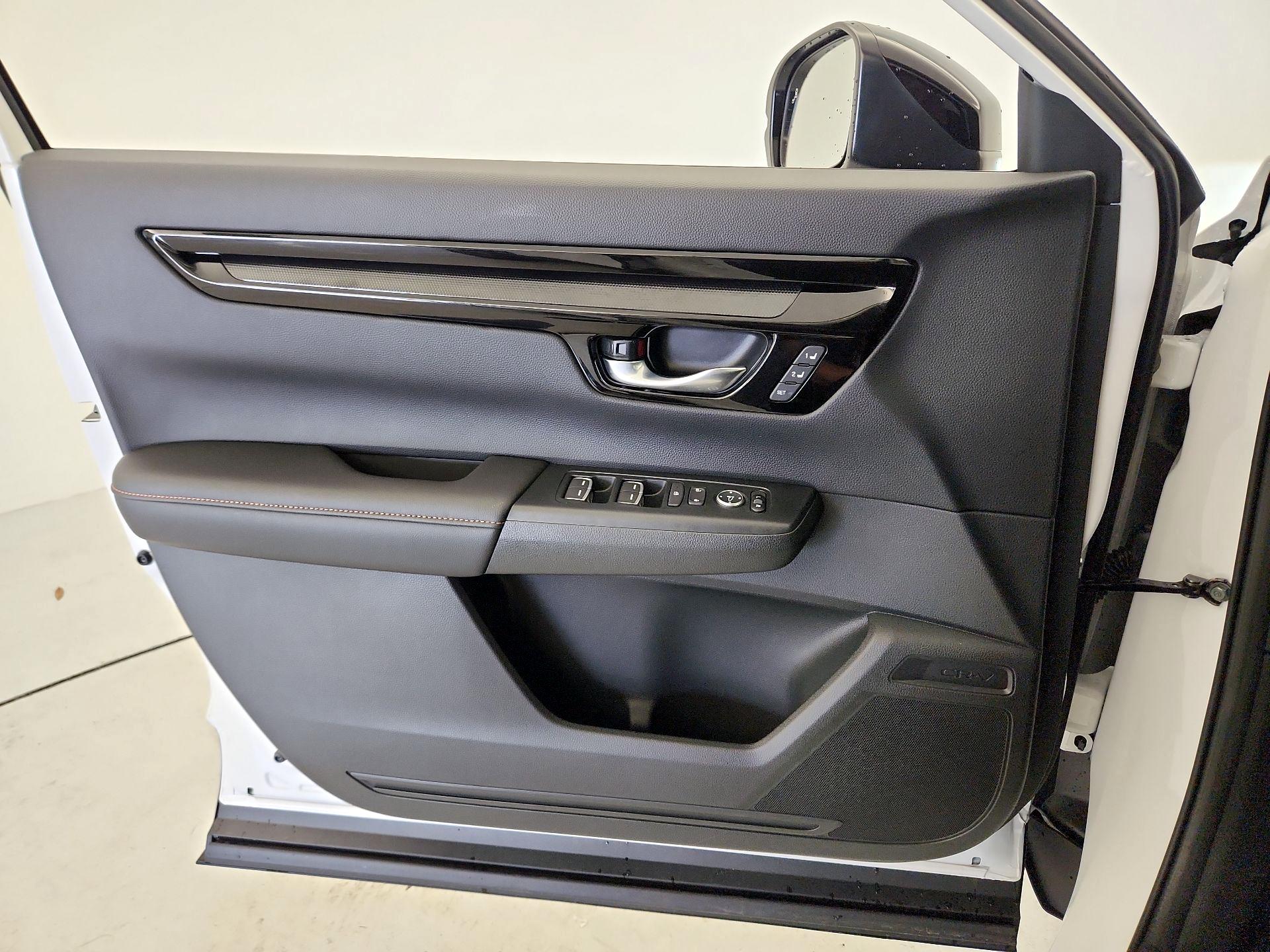 Thumbnail: 2026 Honda CR-V - 12