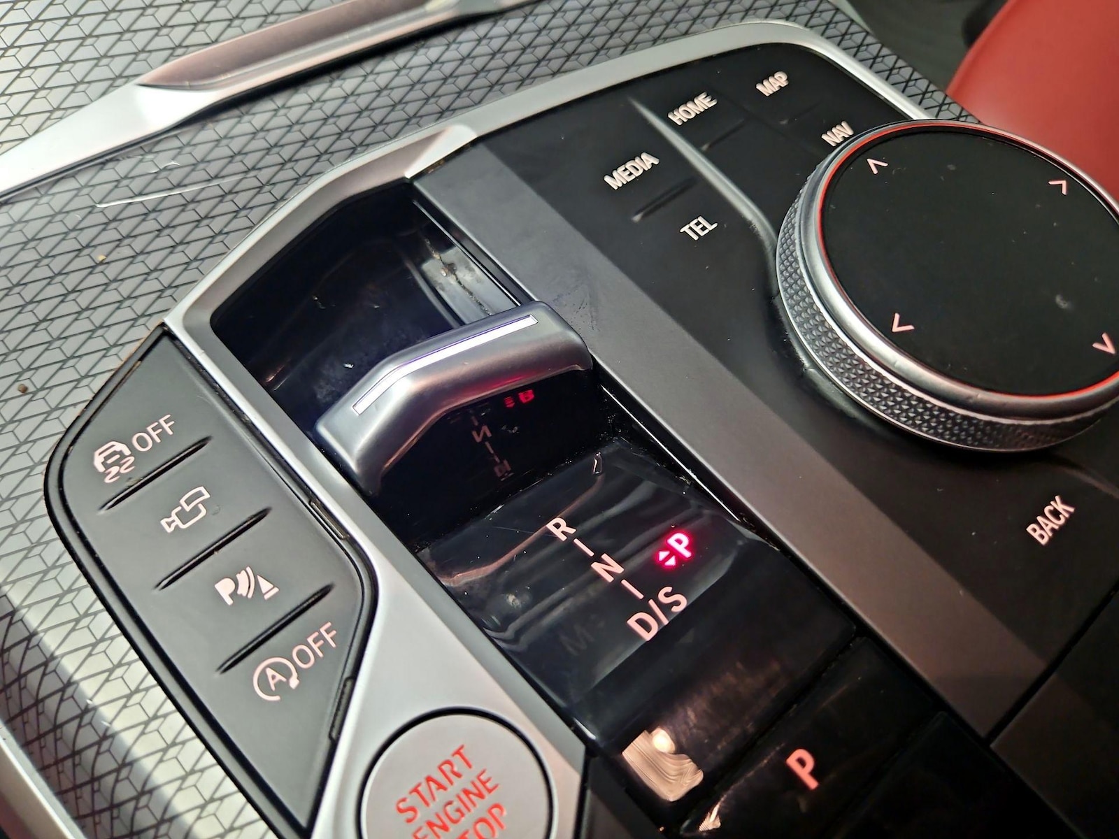 2023 BMW 3 Series 330i - Photo 19