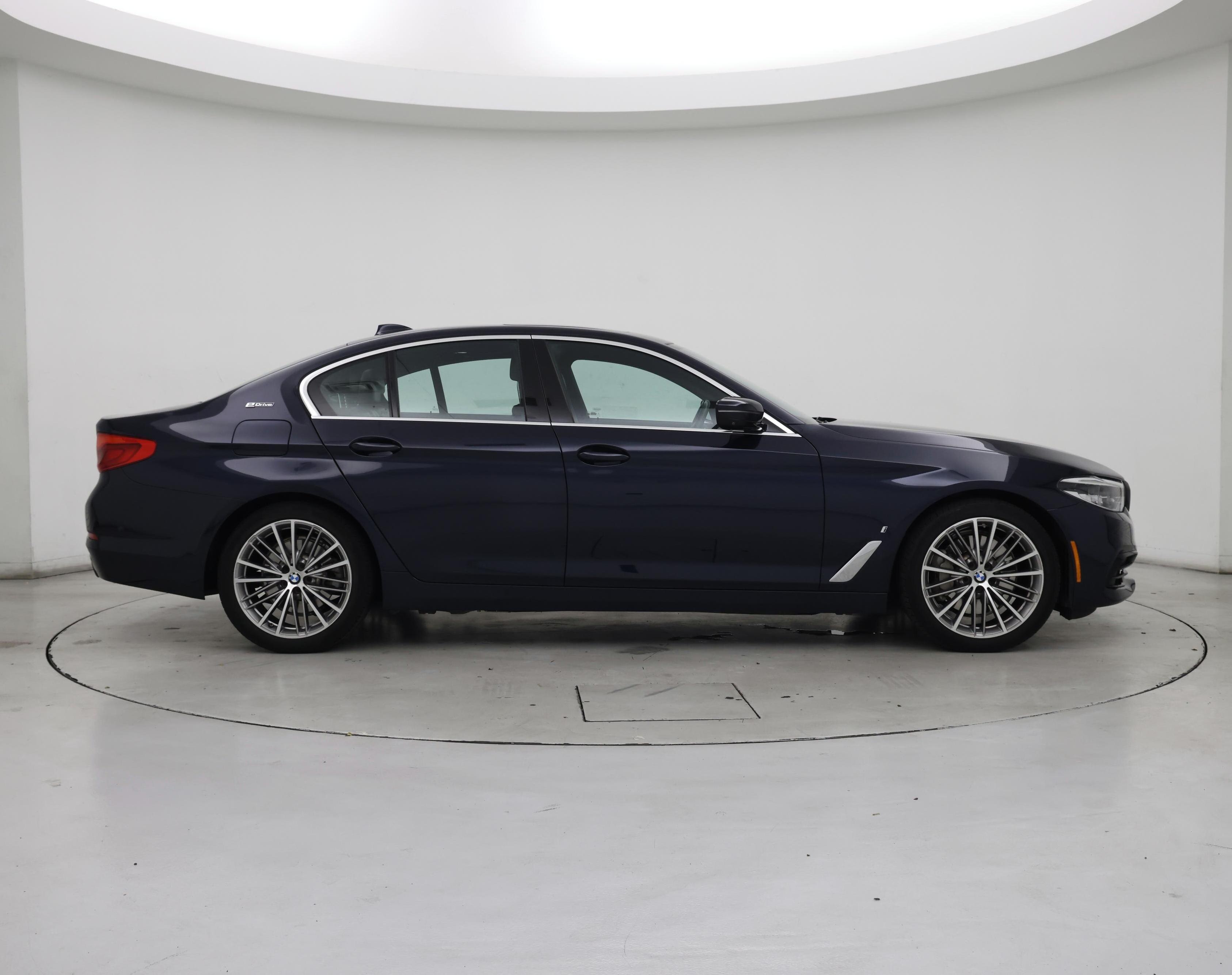 Thumbnail: 2019 BMW 5 Series - 7