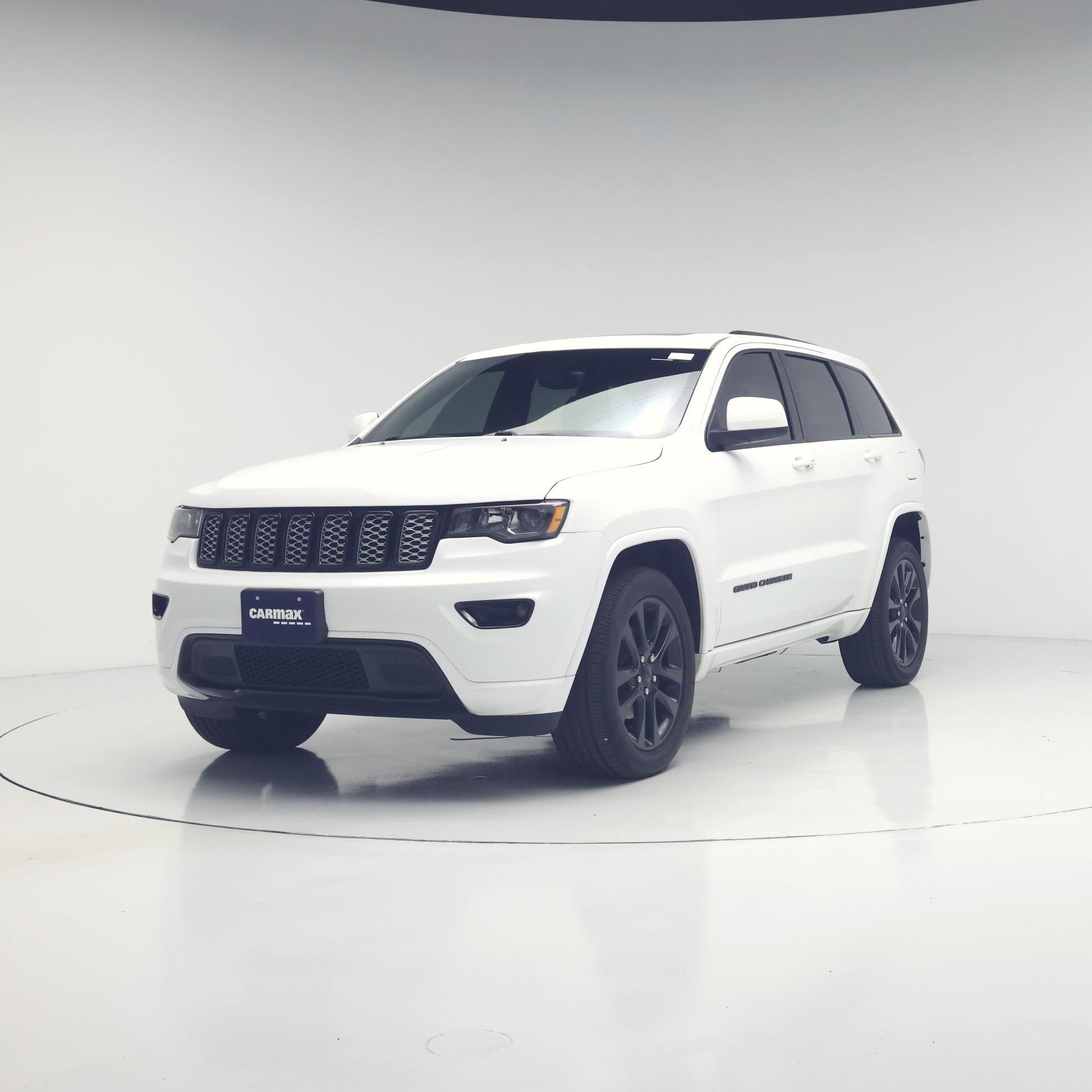 Thumbnail: 2018 Jeep Grand Cherokee - 4