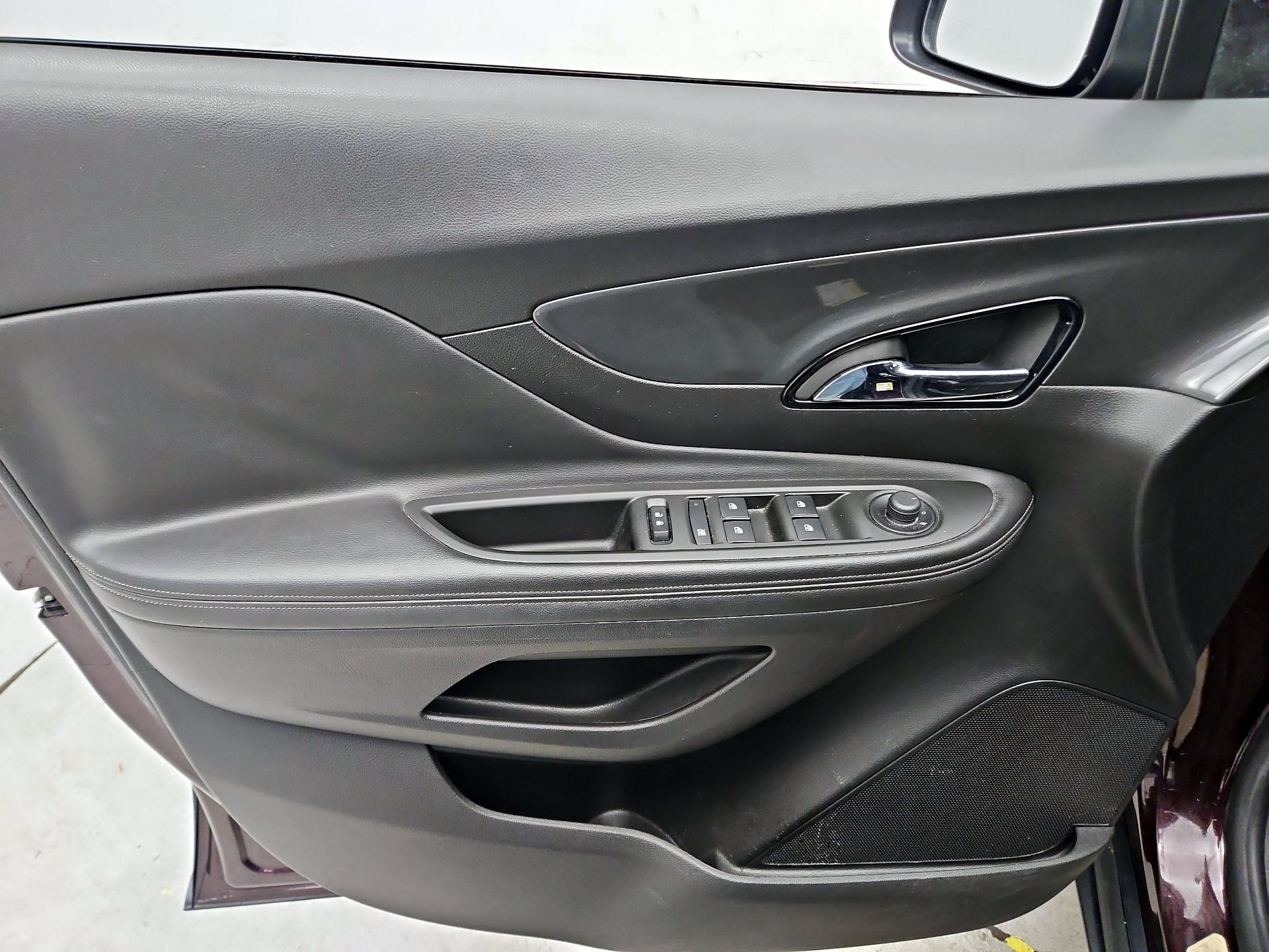 Thumbnail: 2017 Buick Encore - 12