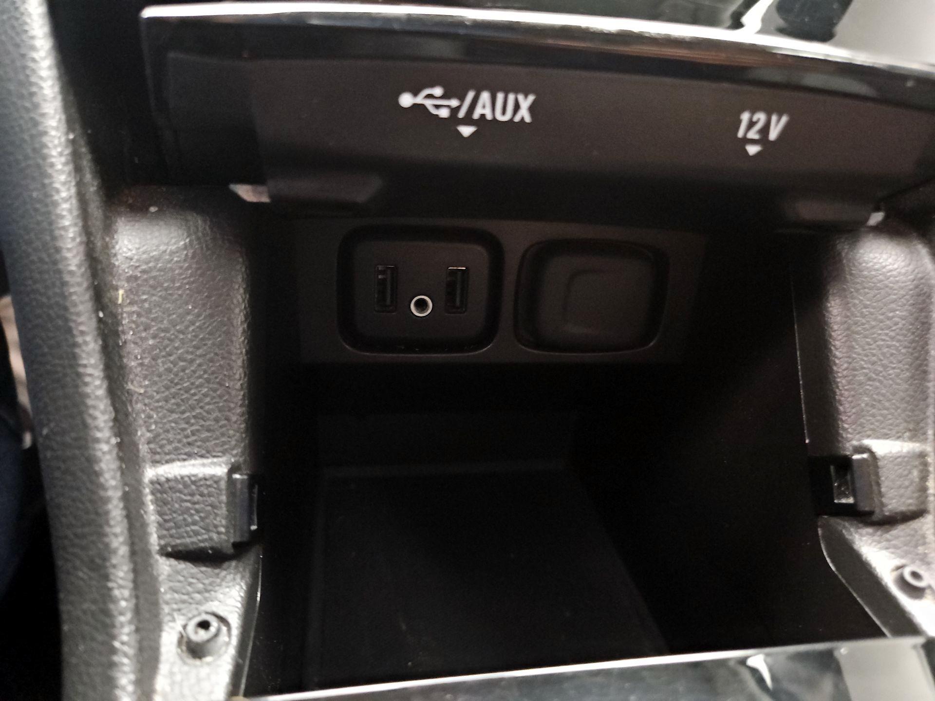 Thumbnail: 2017 Buick Encore - 18