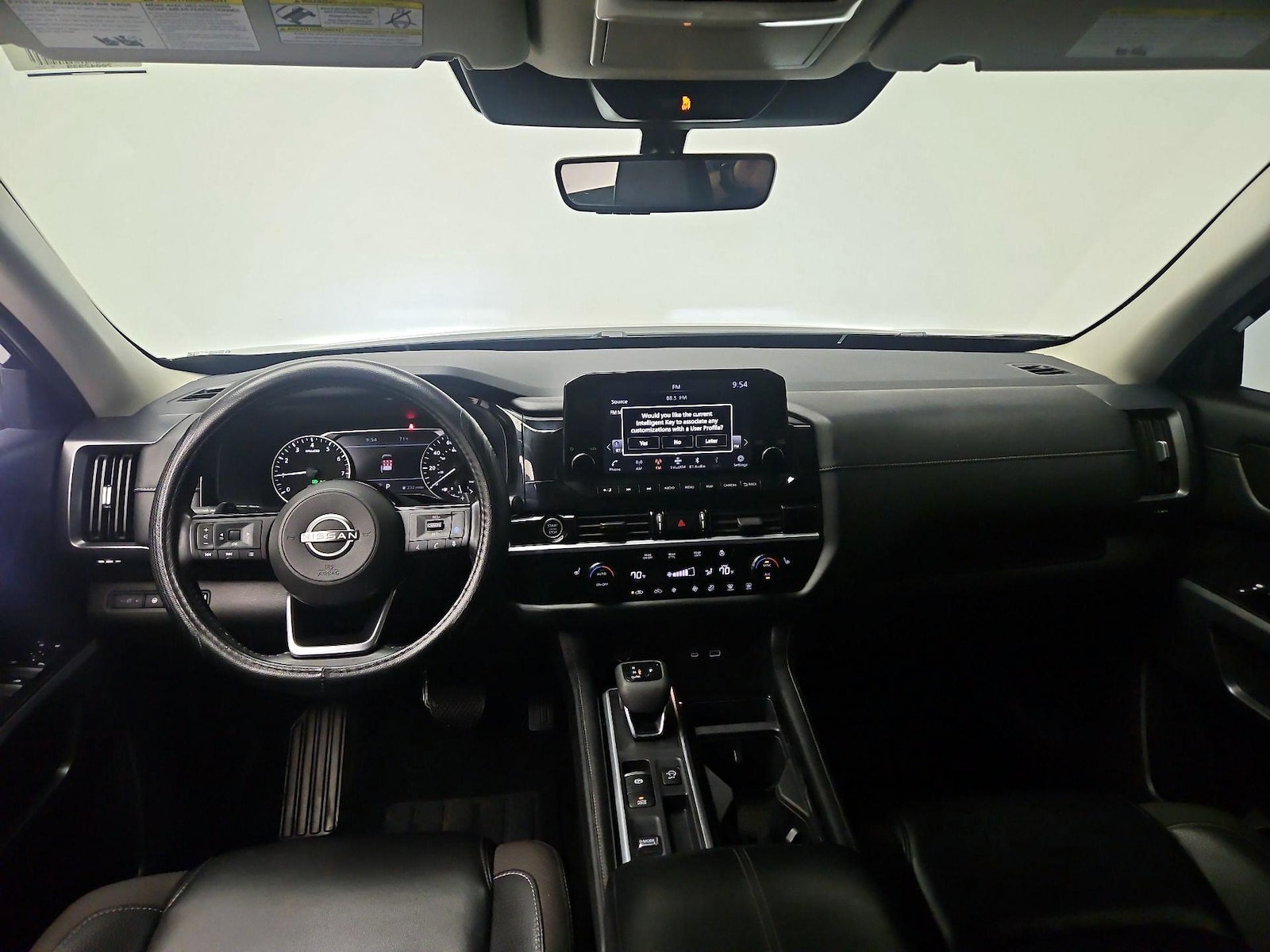 2023 Nissan Pathfinder SL - Photo 10