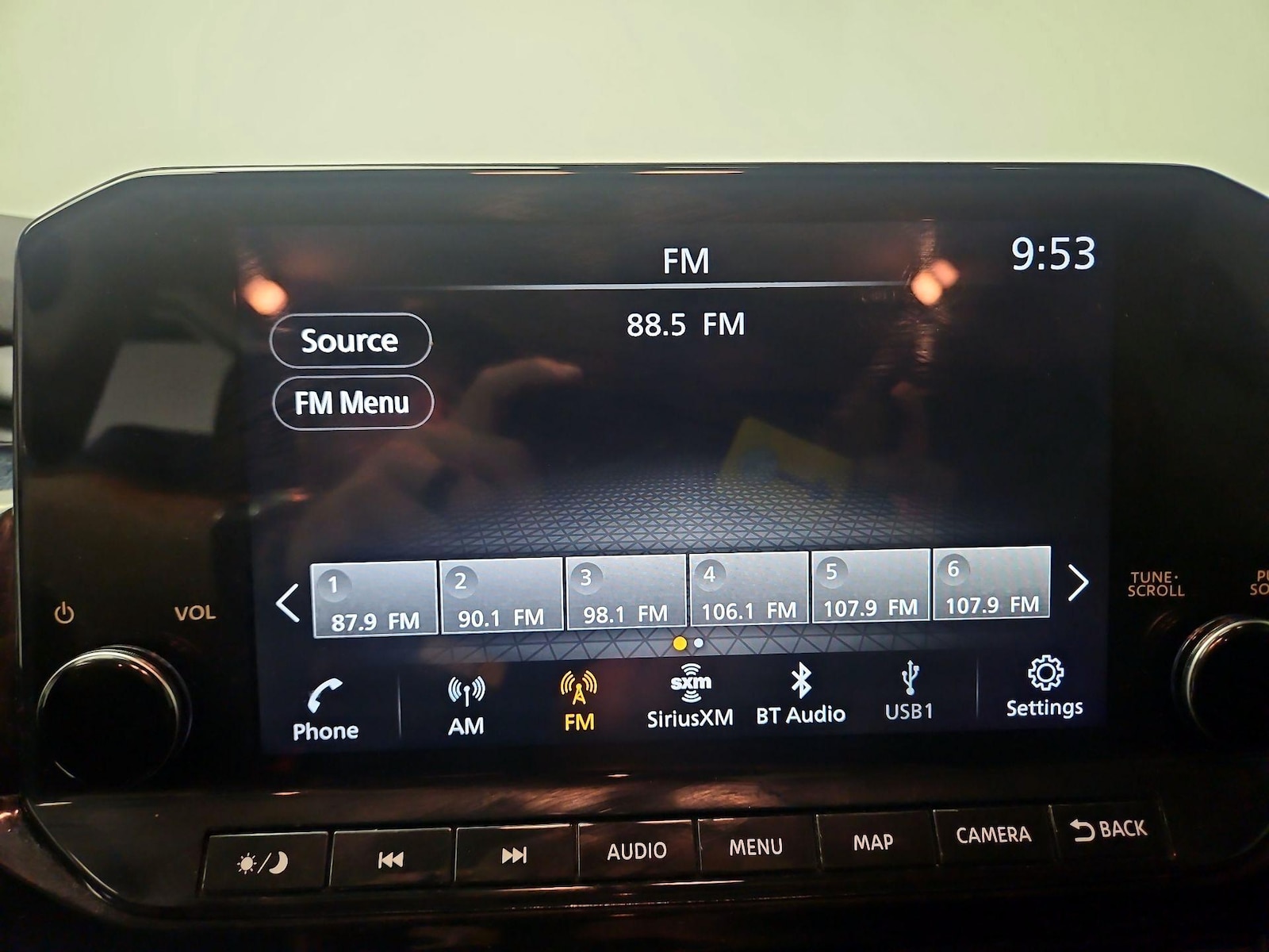 2023 Nissan Pathfinder SL - Photo 16