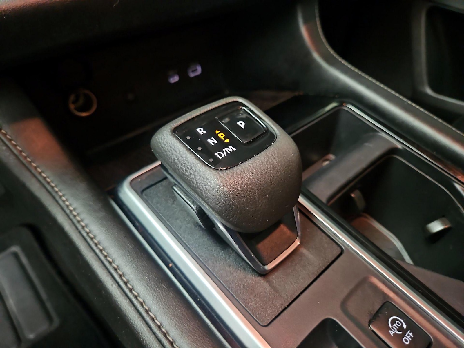 2023 Nissan Pathfinder SL - Photo 18