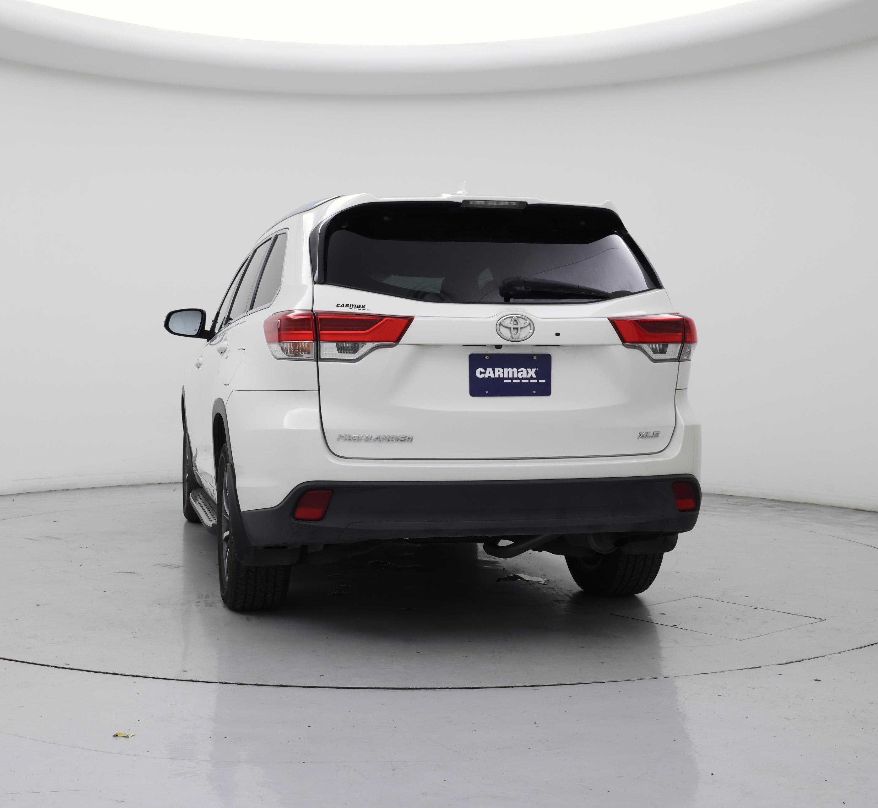 Thumbnail: 2018 Toyota Highlander - 6