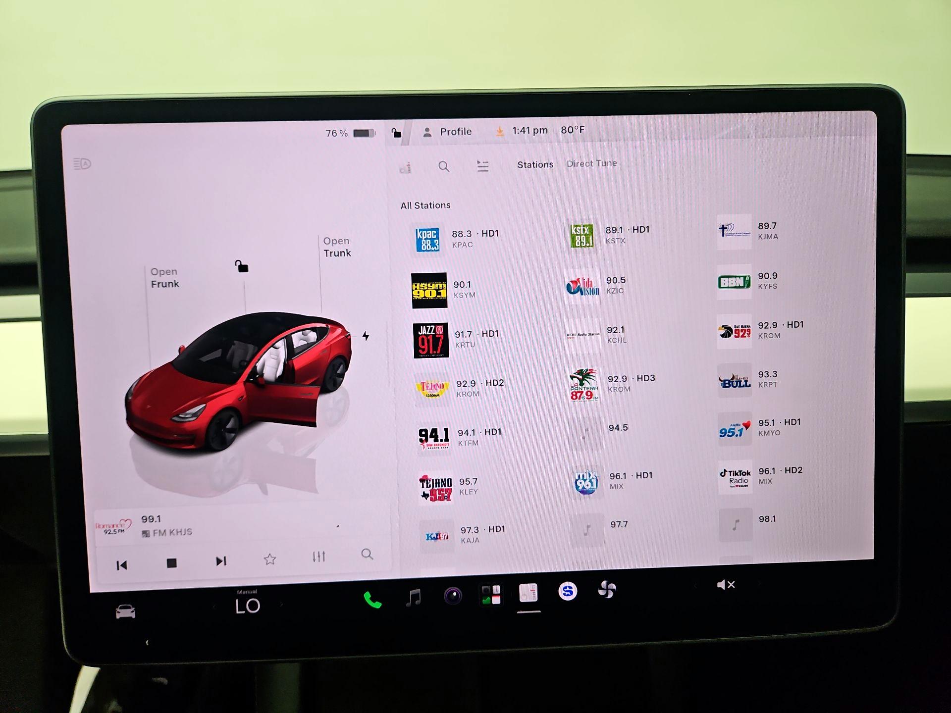 Thumbnail: 2023 Tesla Model 3 - 15