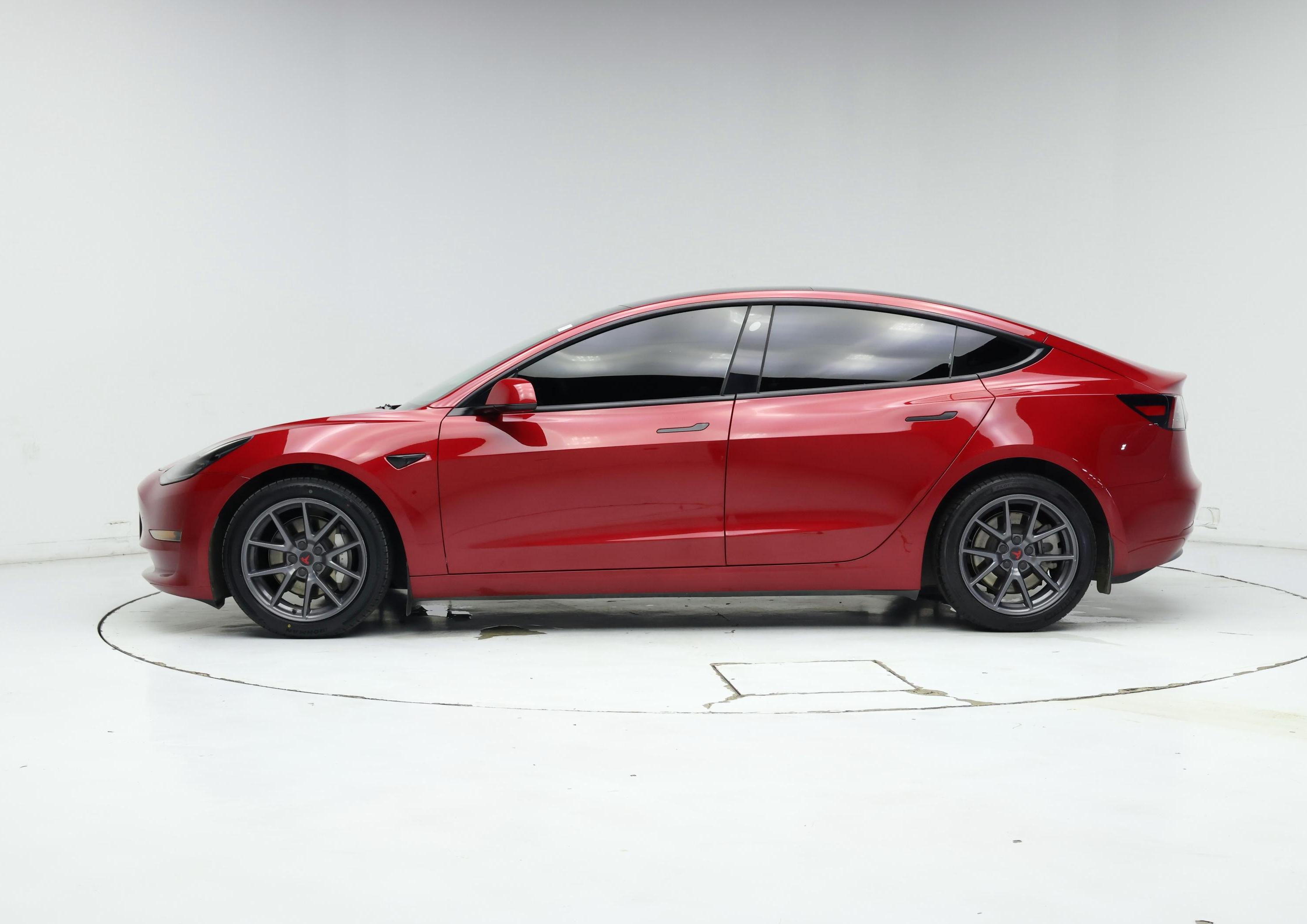 Thumbnail: 2023 Tesla Model 3 - 3