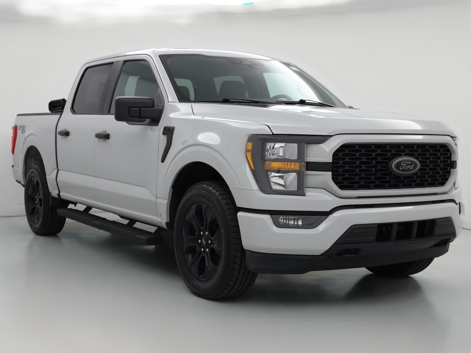 2023 Ford F-150 XL - Photo 1