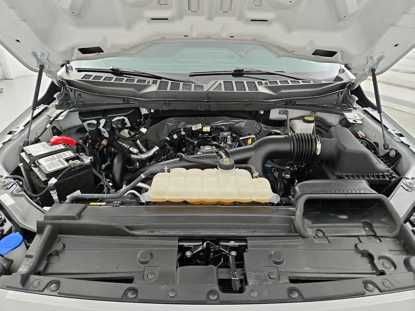 2023 Ford F-150 XL - Photo 23